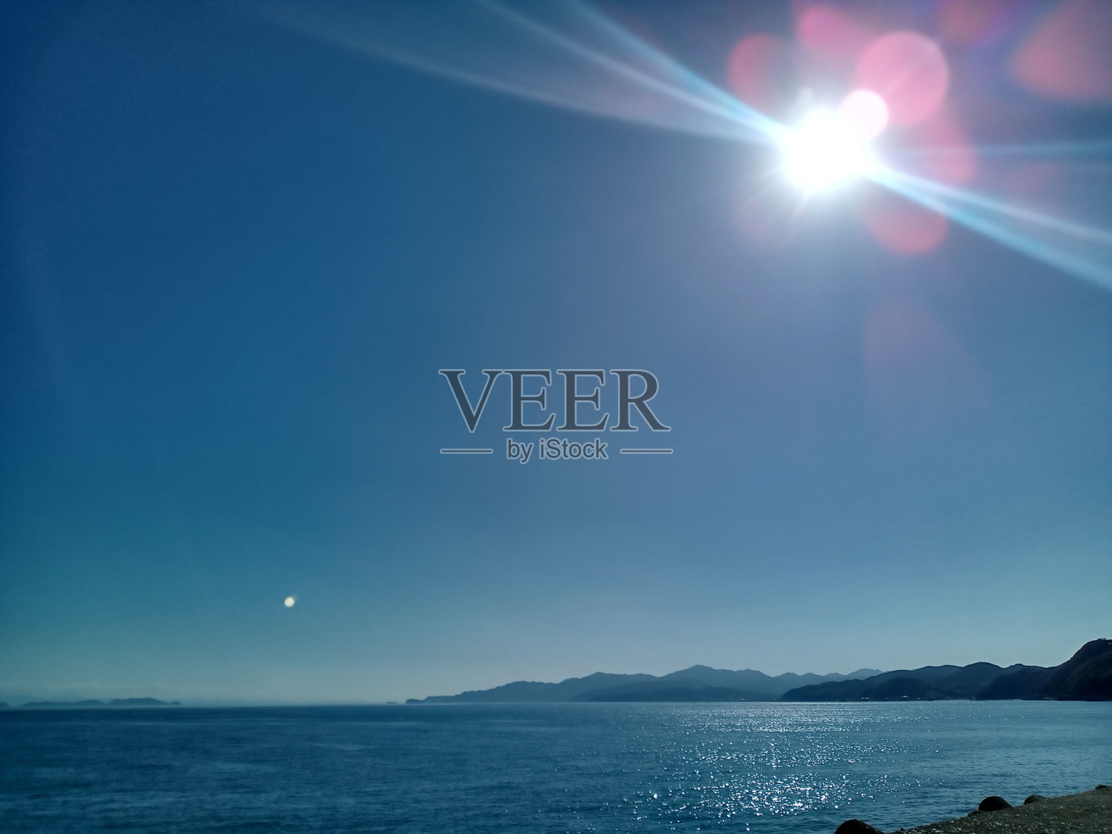 浅滩岛的海与天照片摄影图片