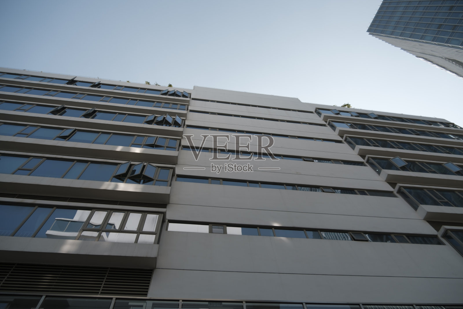 金融区摩天大楼的低角度视图照片摄影图片