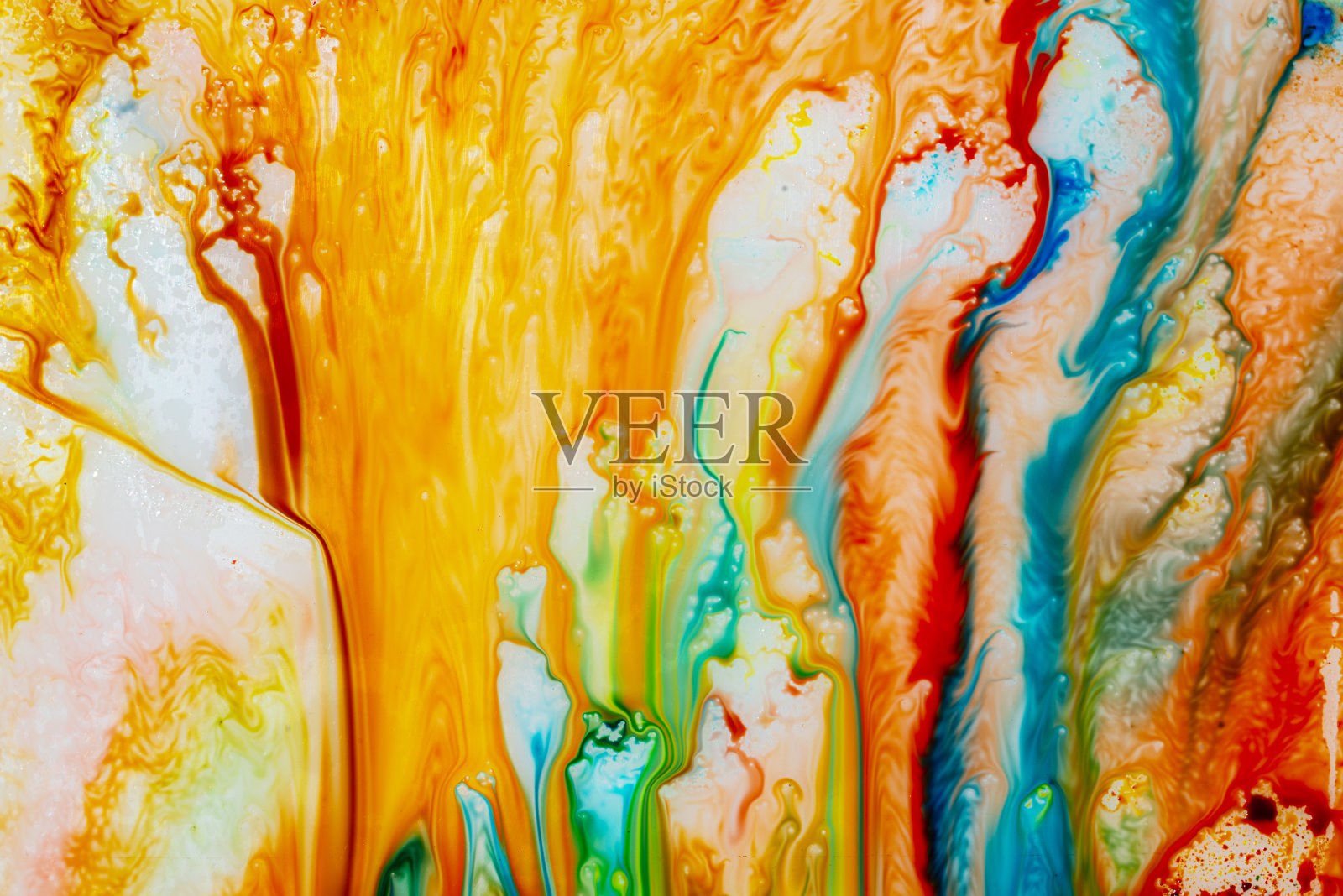 照片的自由洒的颜色与最主要的红色照片摄影图片