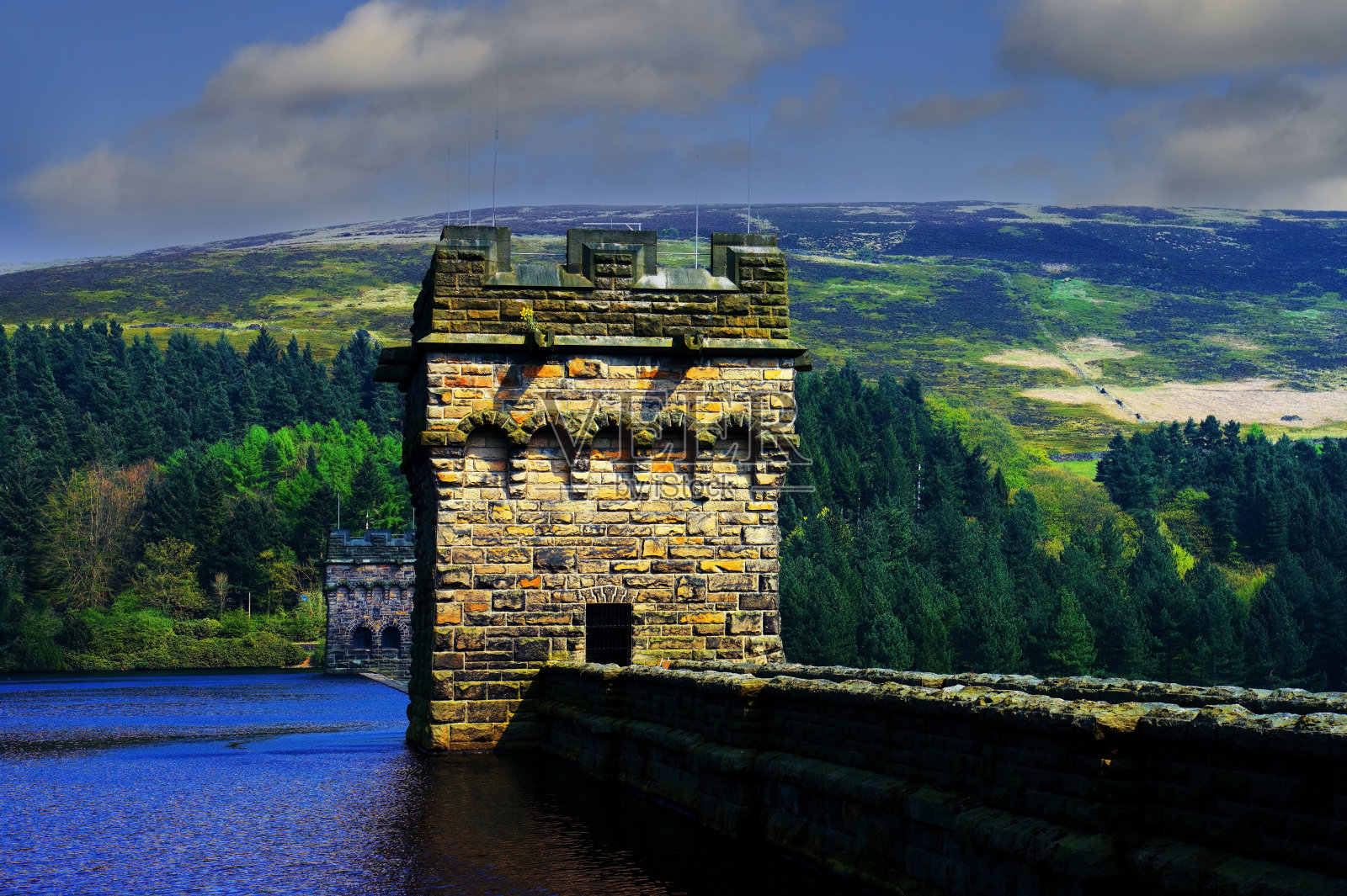 储层照片摄影图片