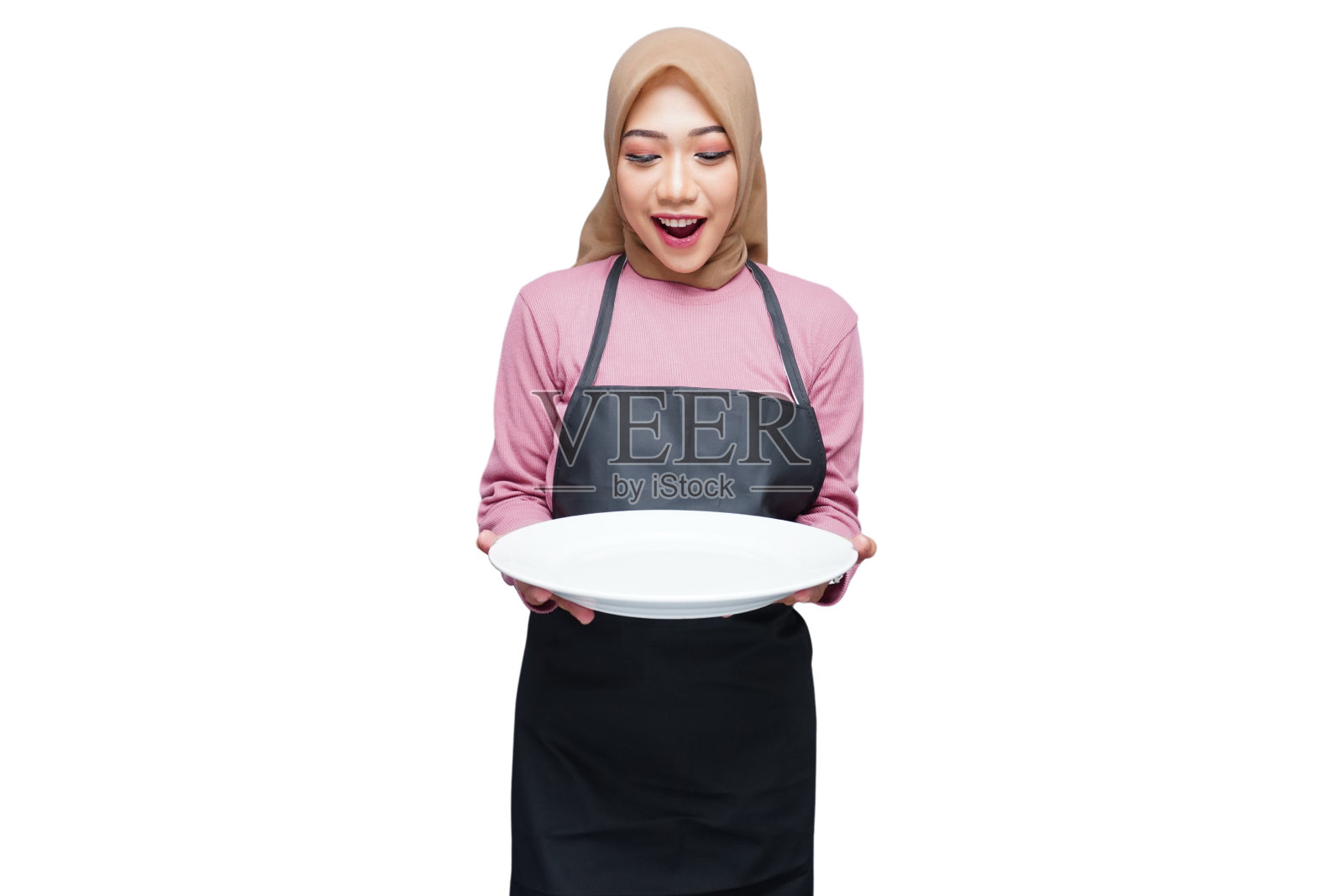 戴头巾的穆斯林女厨师被隔离在白色背景下照片摄影图片