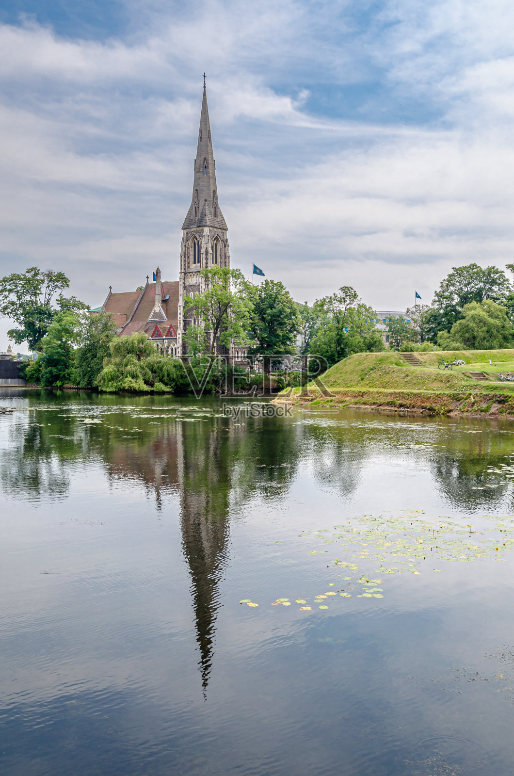 丹麦哥本哈根的教堂照片摄影图片