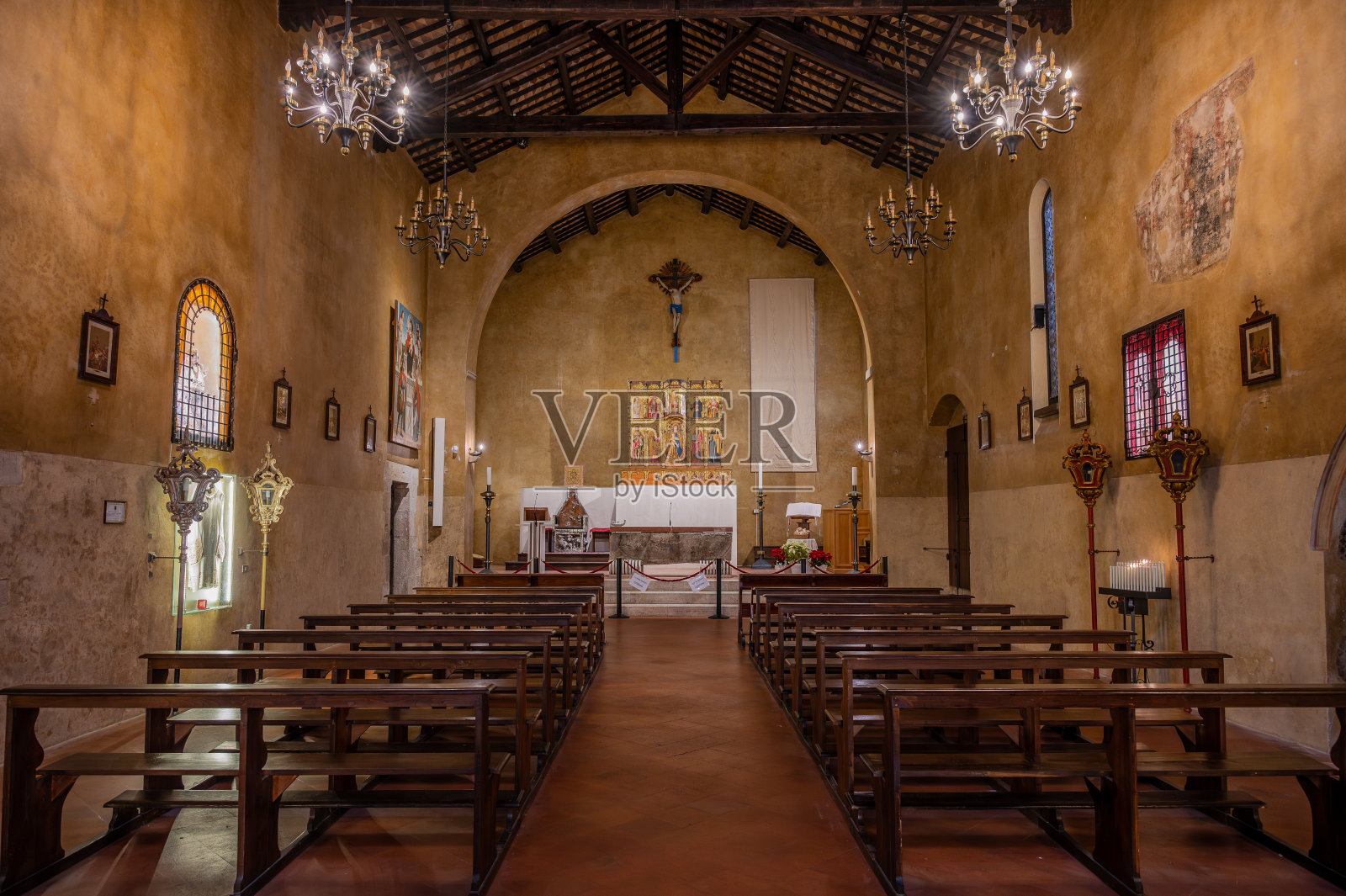 Torre di Palme, Fermo, Marche。圣阿戈斯蒂诺教堂。维托尔·克里维利的《多联画照片摄影图片