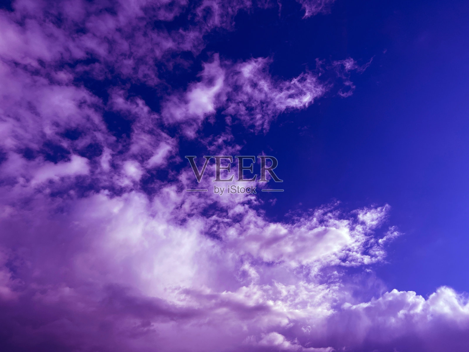 傍晚日落天空云彩照片摄影图片