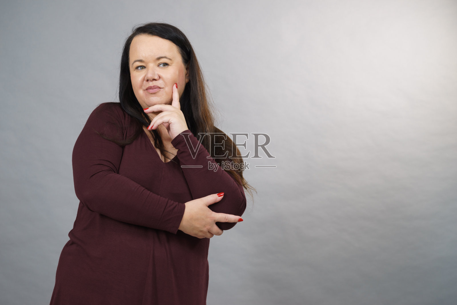 会思考的成年女性照片摄影图片