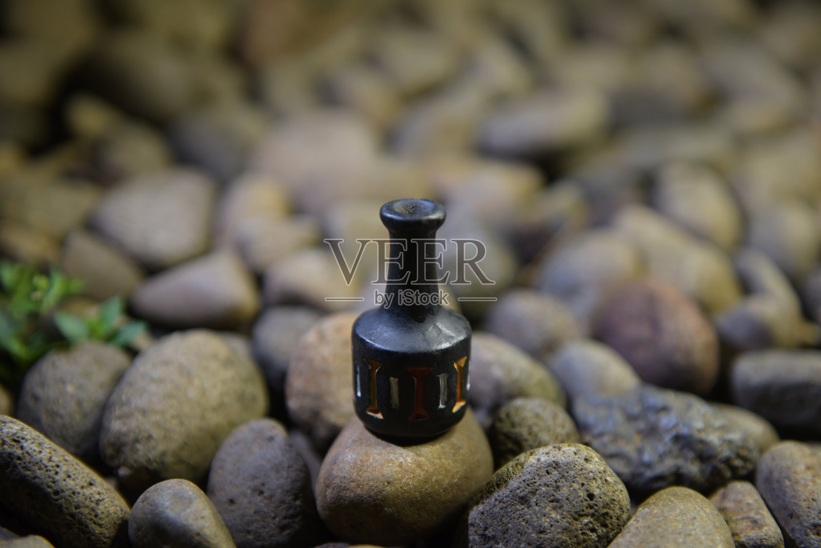 木雕装饰瓶照片摄影图片