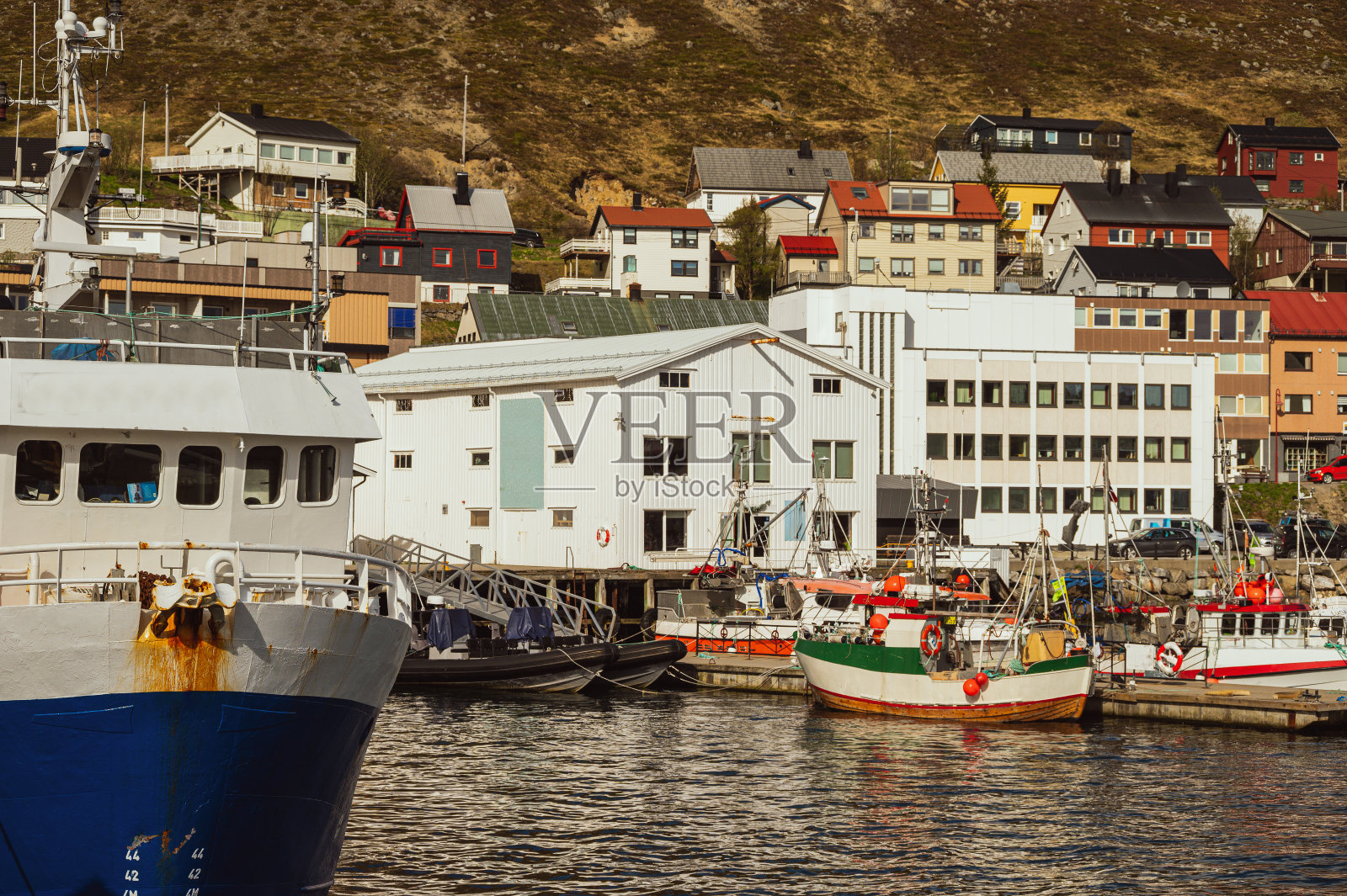 挪威马格罗亚岛内部的景观照片摄影图片