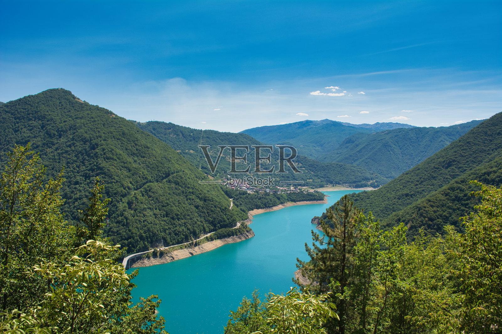 阿尔巴尼亚的湖泊照片摄影图片