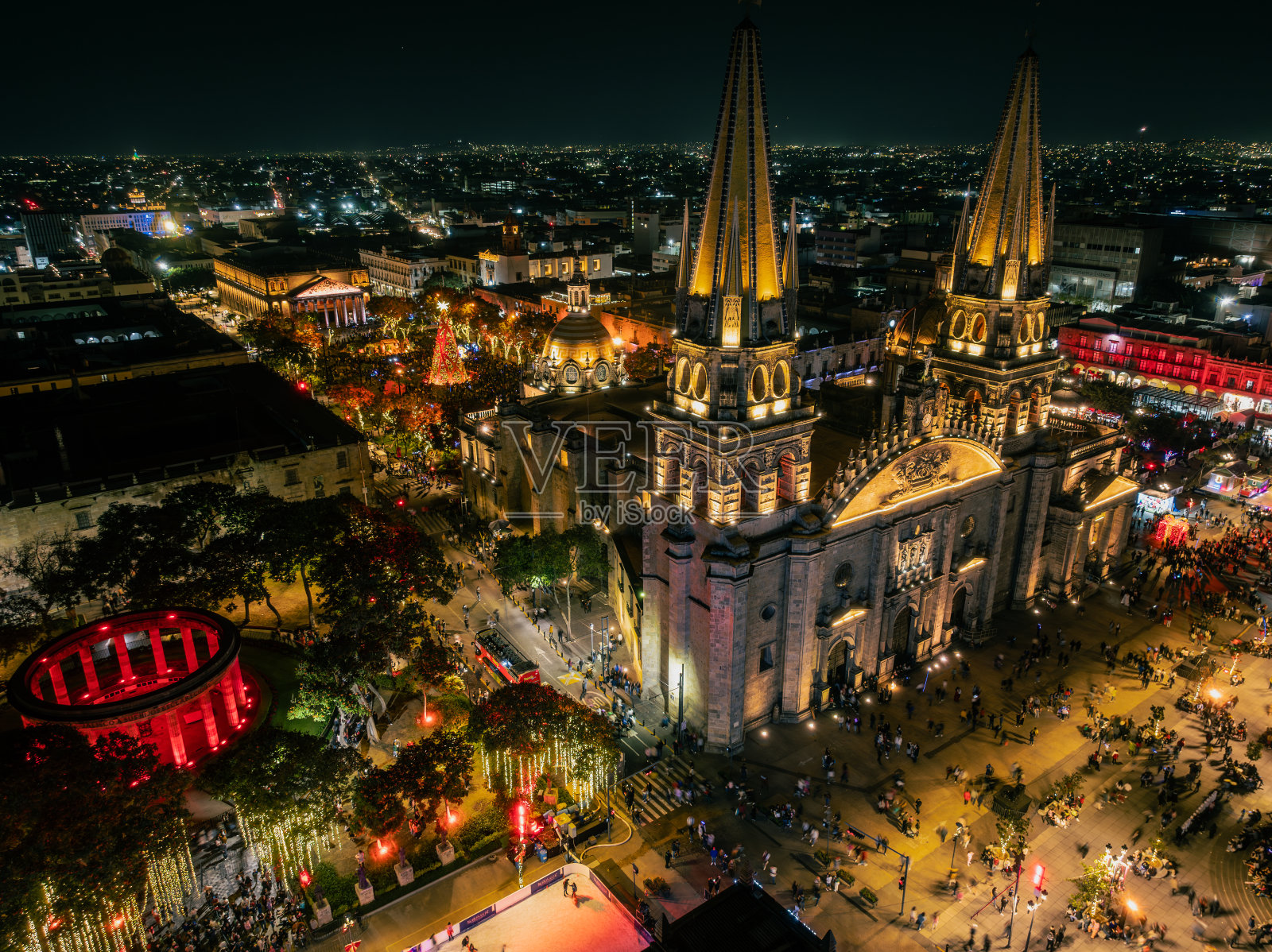 瓜达拉哈拉大都会大教堂圣诞庆祝活动照片摄影图片