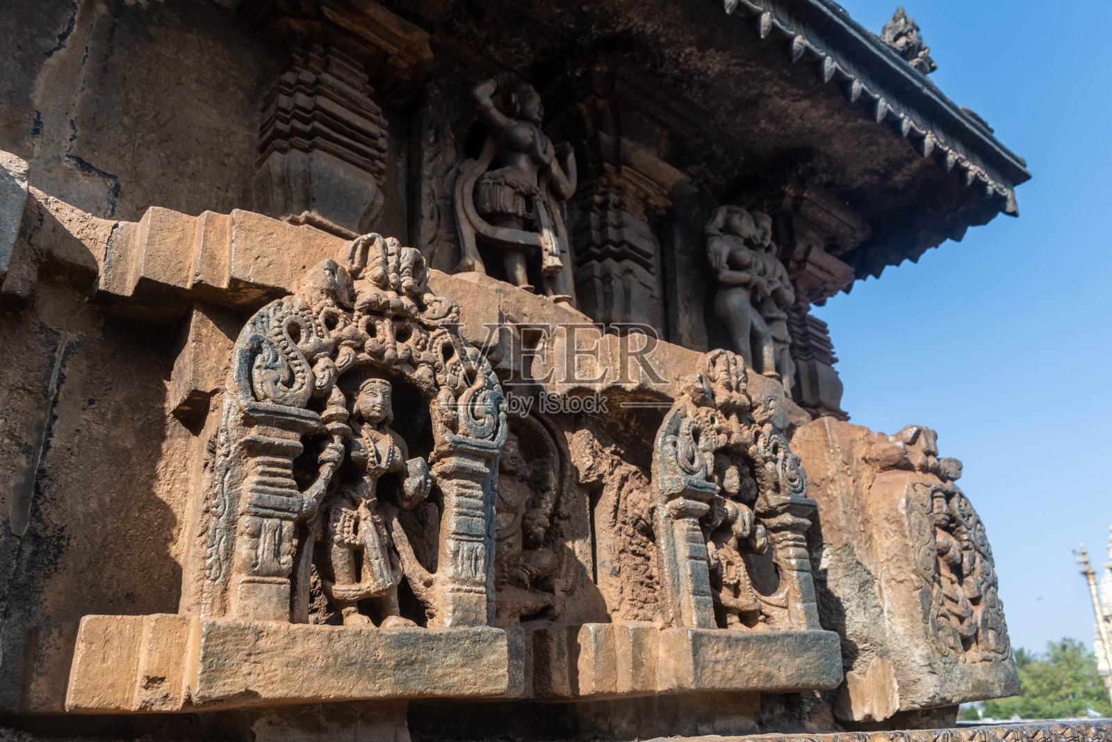 精细的小雕像雕刻照片摄影图片