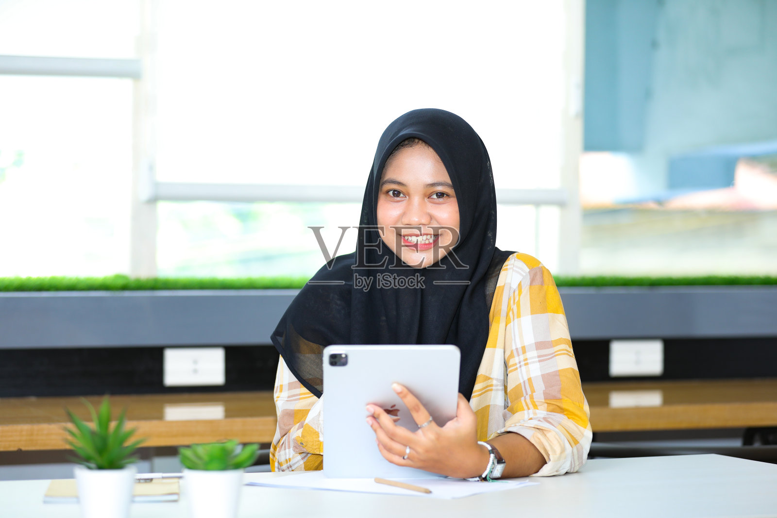 在家办公照片摄影图片