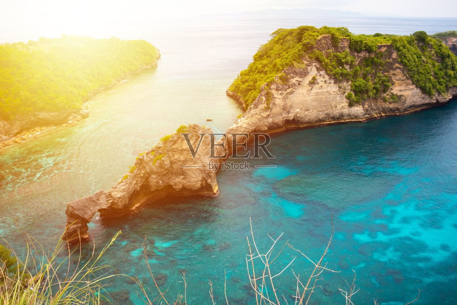 美丽的成本和海滩巴厘岛，印度尼西亚照片摄影图片