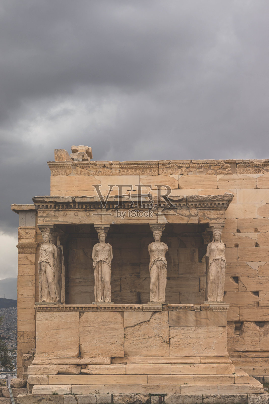 女像柱的庭院照片摄影图片