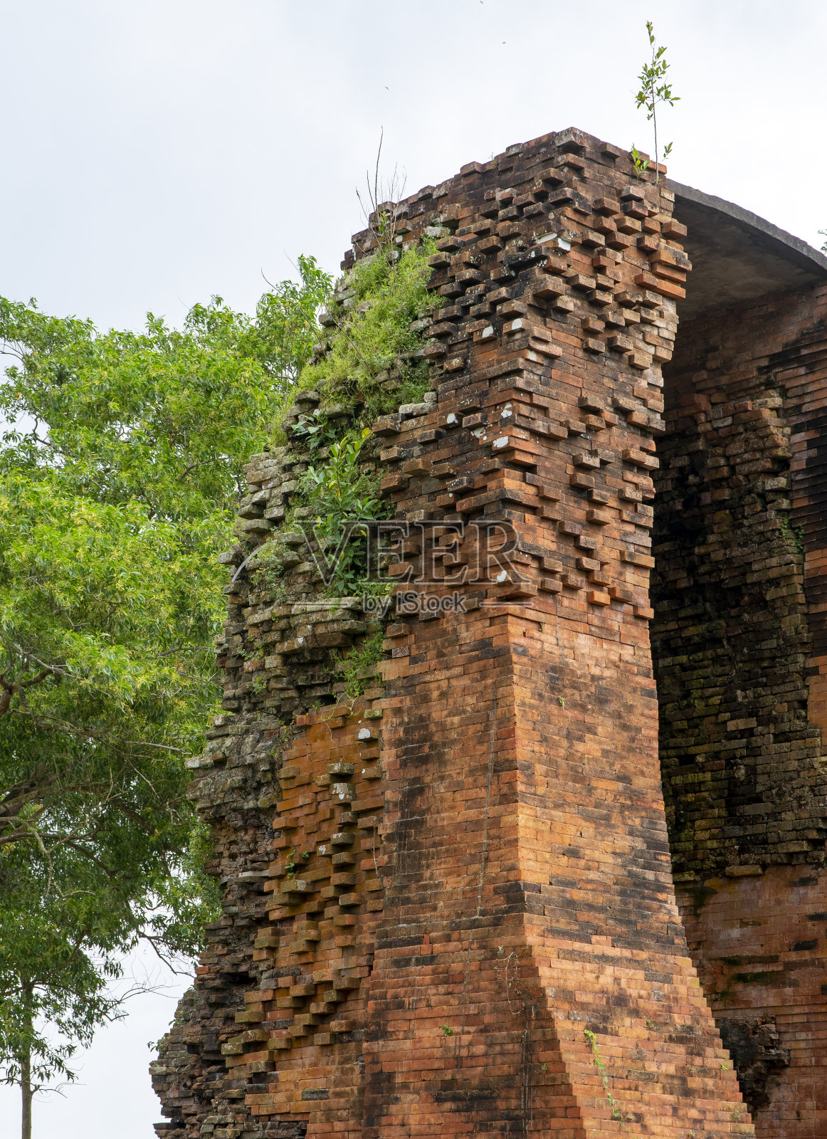 砖块堆叠在一起，越南古代占族建筑占塔的图案照片摄影图片
