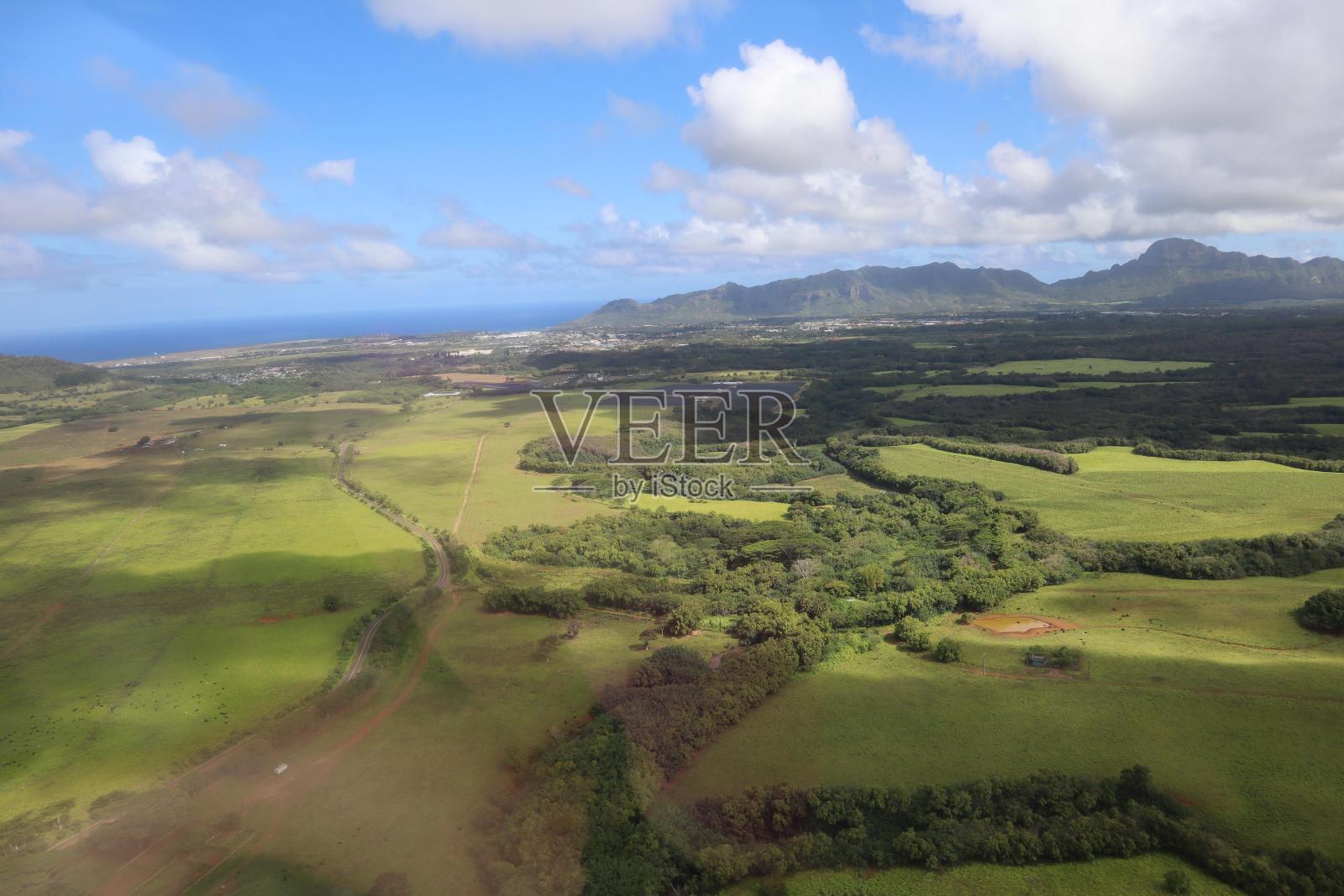 云天植物自然景观地块地形照片摄影图片