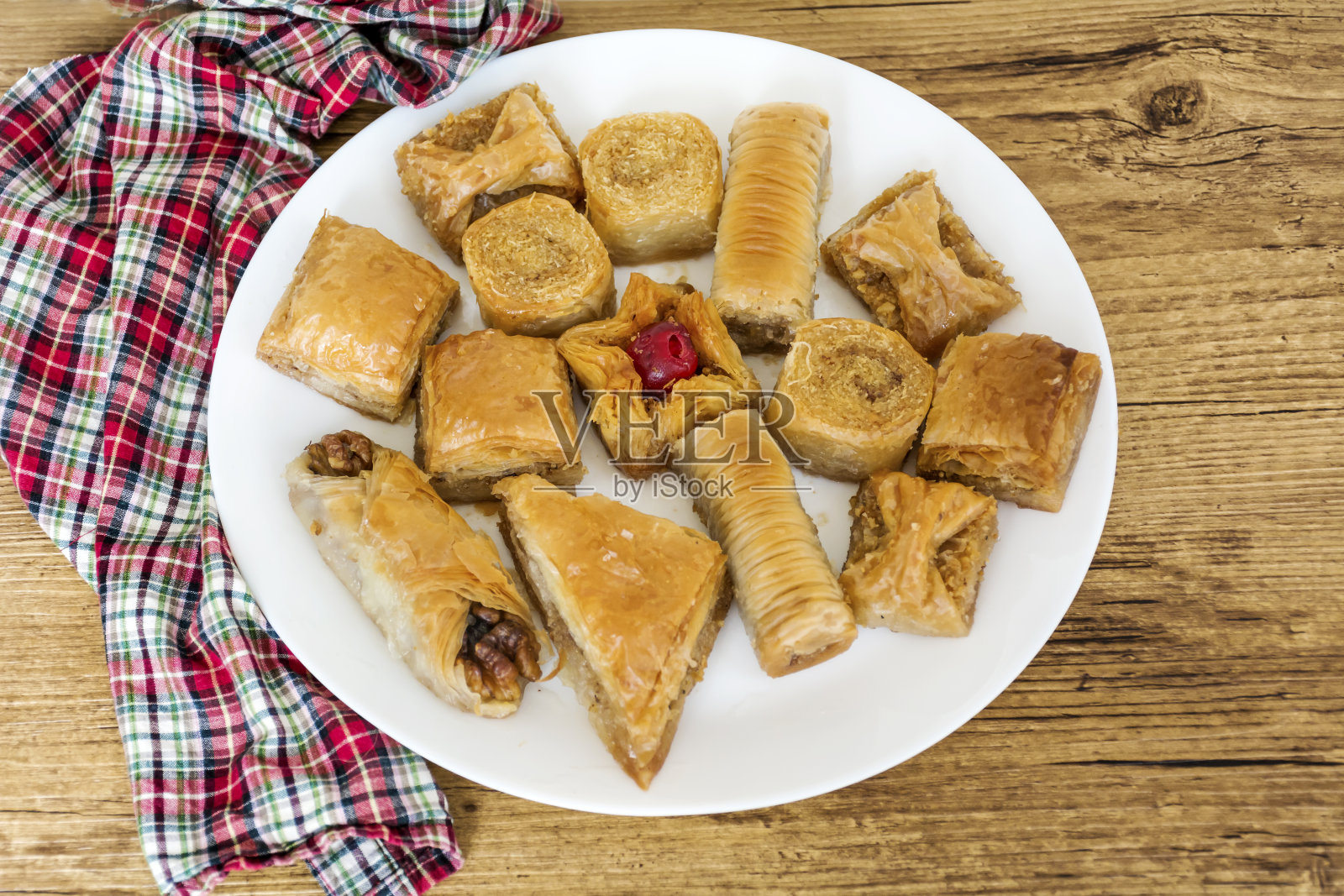 土耳其果仁蜜饼照片摄影图片