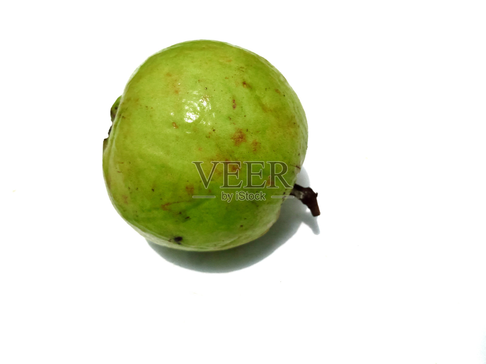 白色背景上的番石榴照片摄影图片