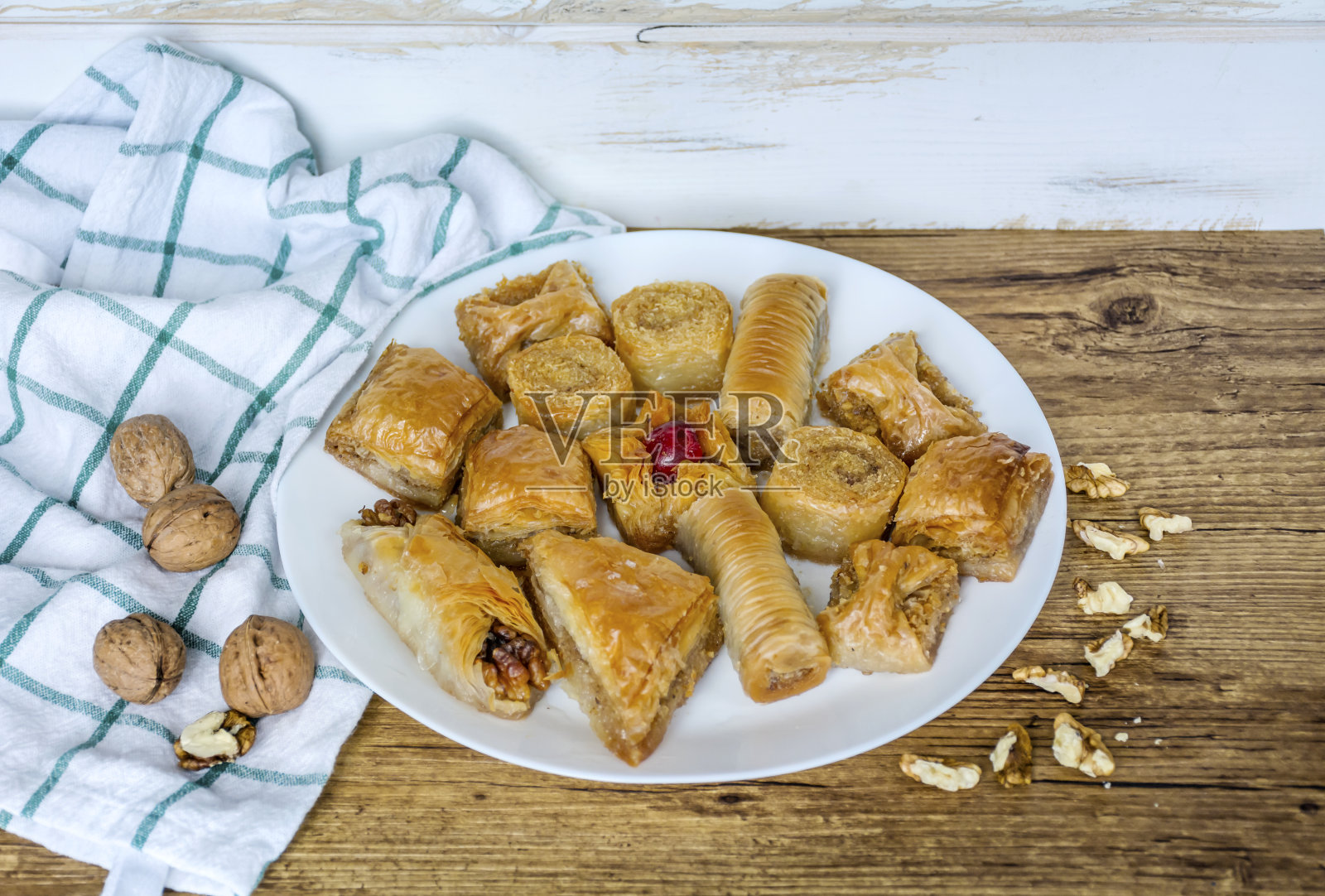 土耳其果仁蜜饼照片摄影图片