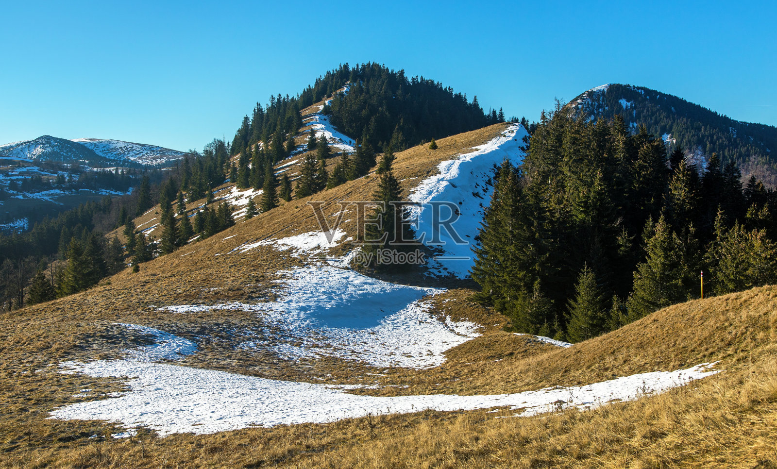 斯洛伐克Velka Fatra山脉的冬日景色照片摄影图片