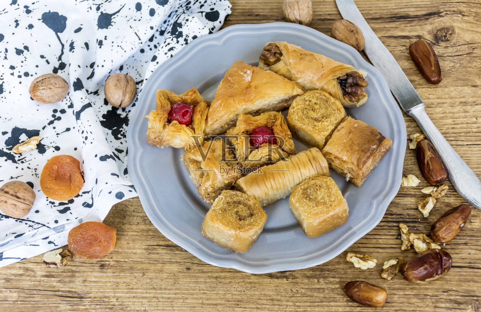 土耳其果仁蜜饼照片摄影图片