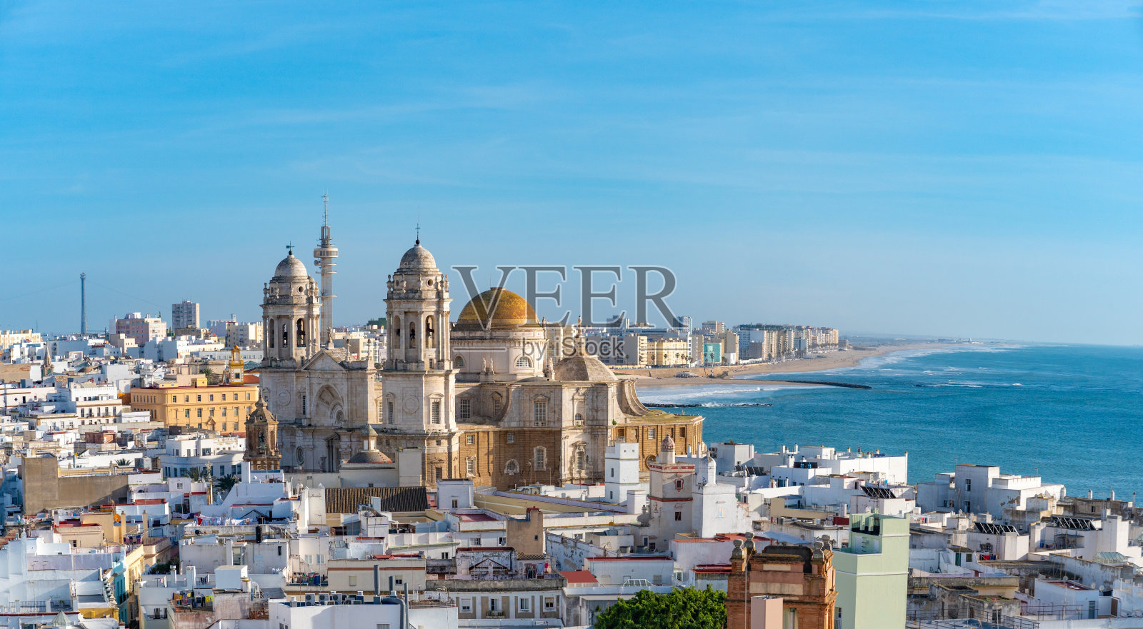 西班牙安达卢西亚加的斯城市天际线鸟瞰图照片摄影图片