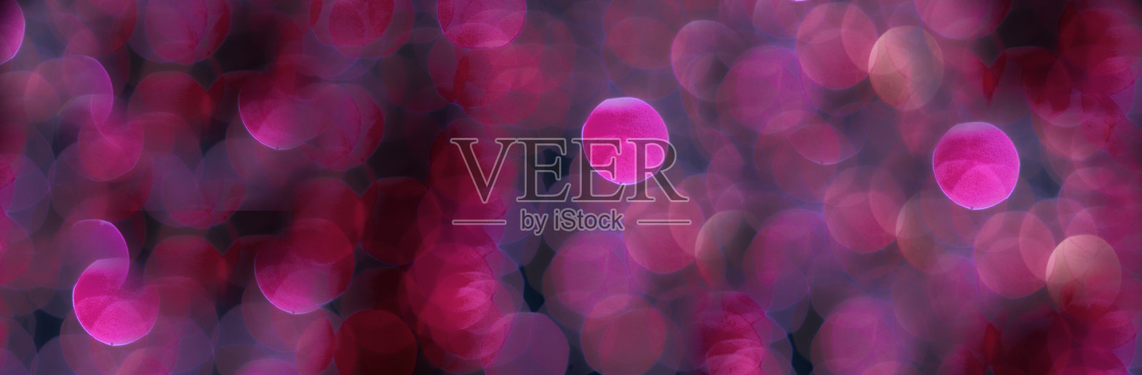 用洋红色散景模糊。副本的空间。横幅照片摄影图片