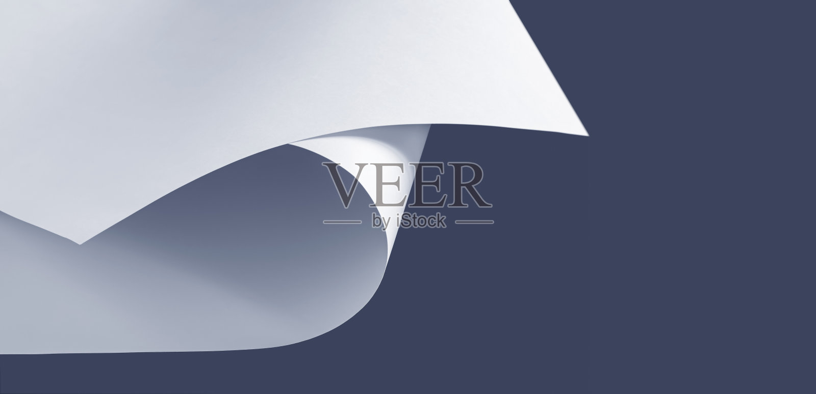 几张纸。照片摄影图片