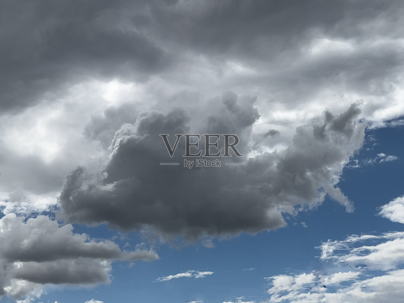 暴风雨夏日天空云图照片摄影图片