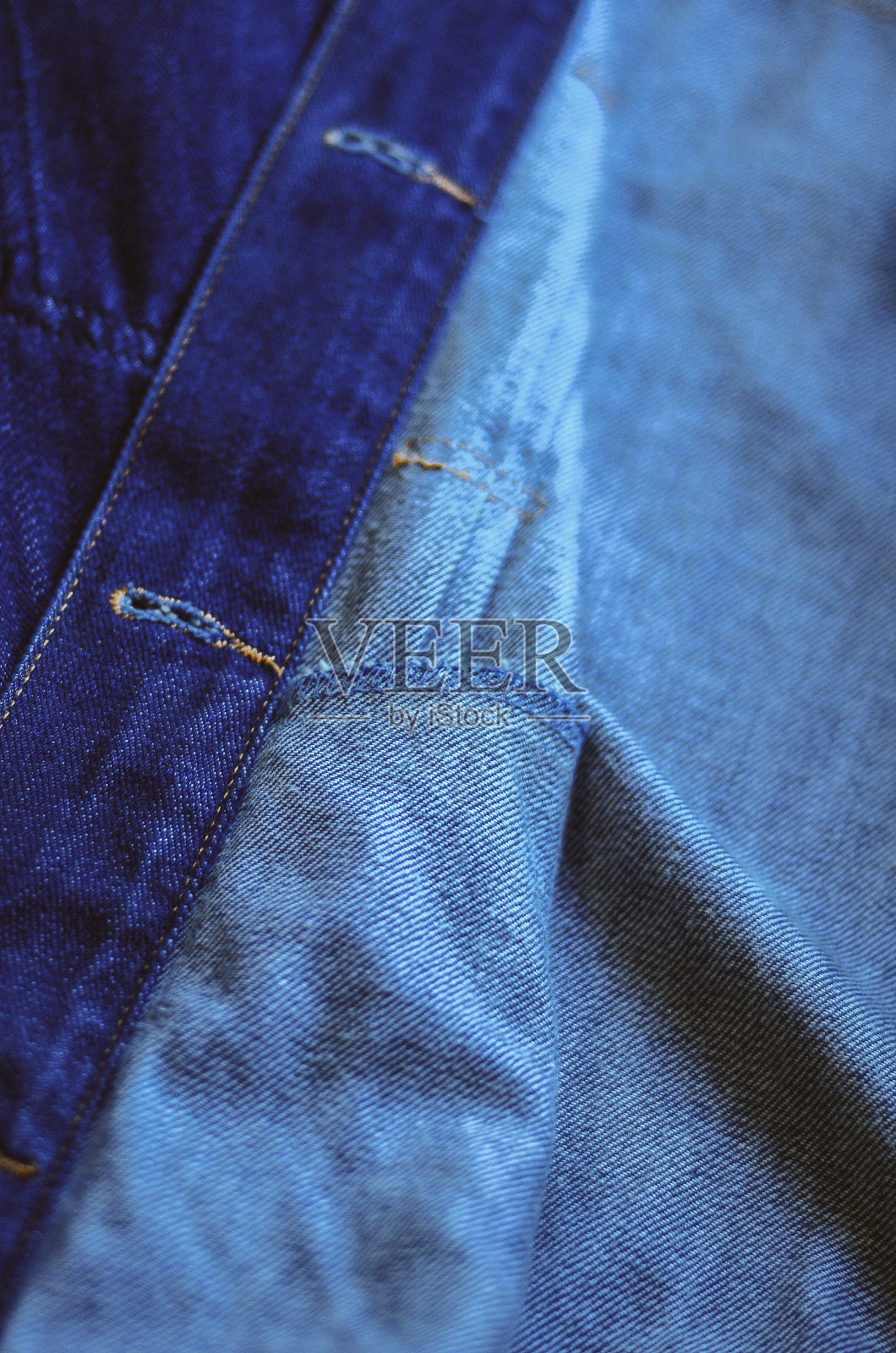 牛仔裤夹克的贴身质感照片摄影图片