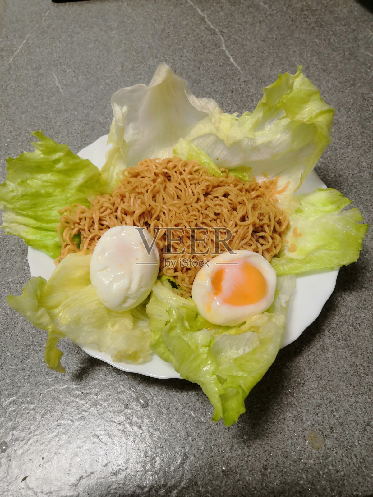 干炸方便面照片摄影图片