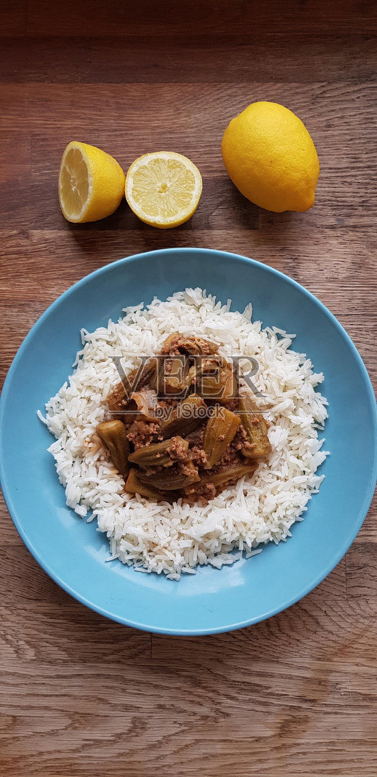 秋葵炖，在苏格兰，英格兰，英国的格拉斯哥和米饭一起吃照片摄影图片