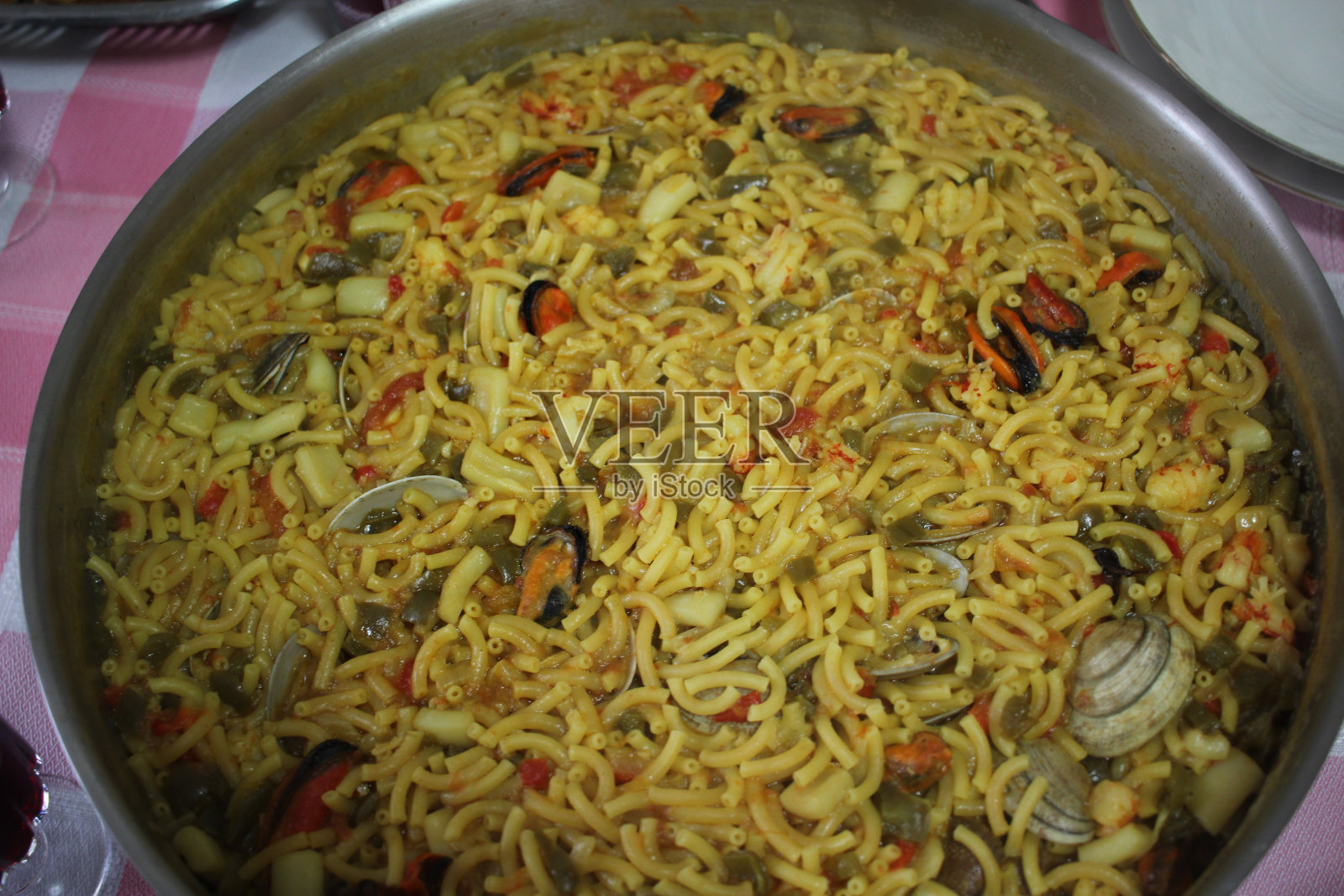 菲迪娅准备被吃掉了照片摄影图片