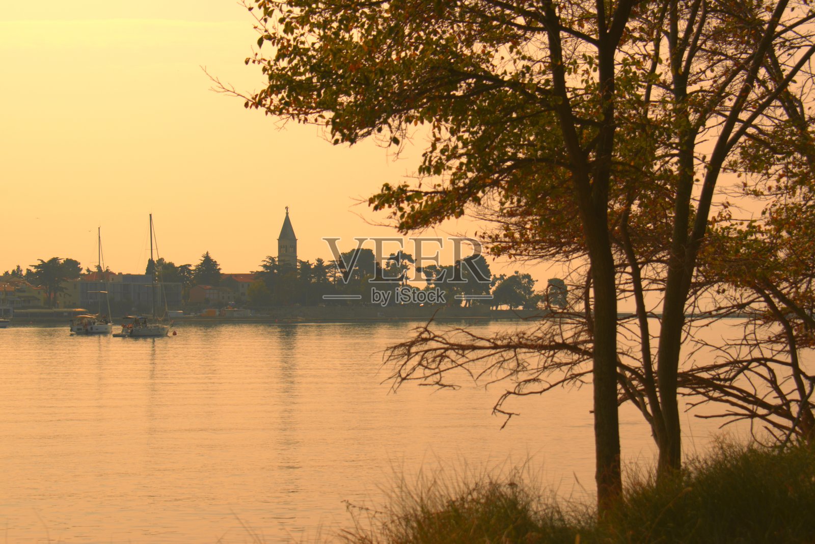 十月的诺维格拉德市照片摄影图片