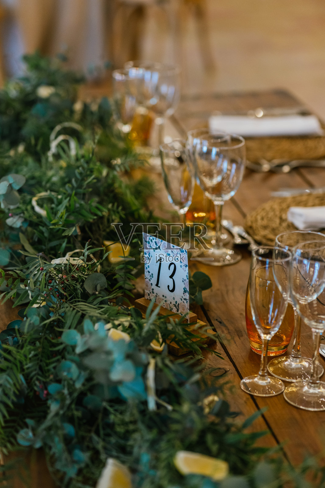 豪华餐盘照片摄影图片