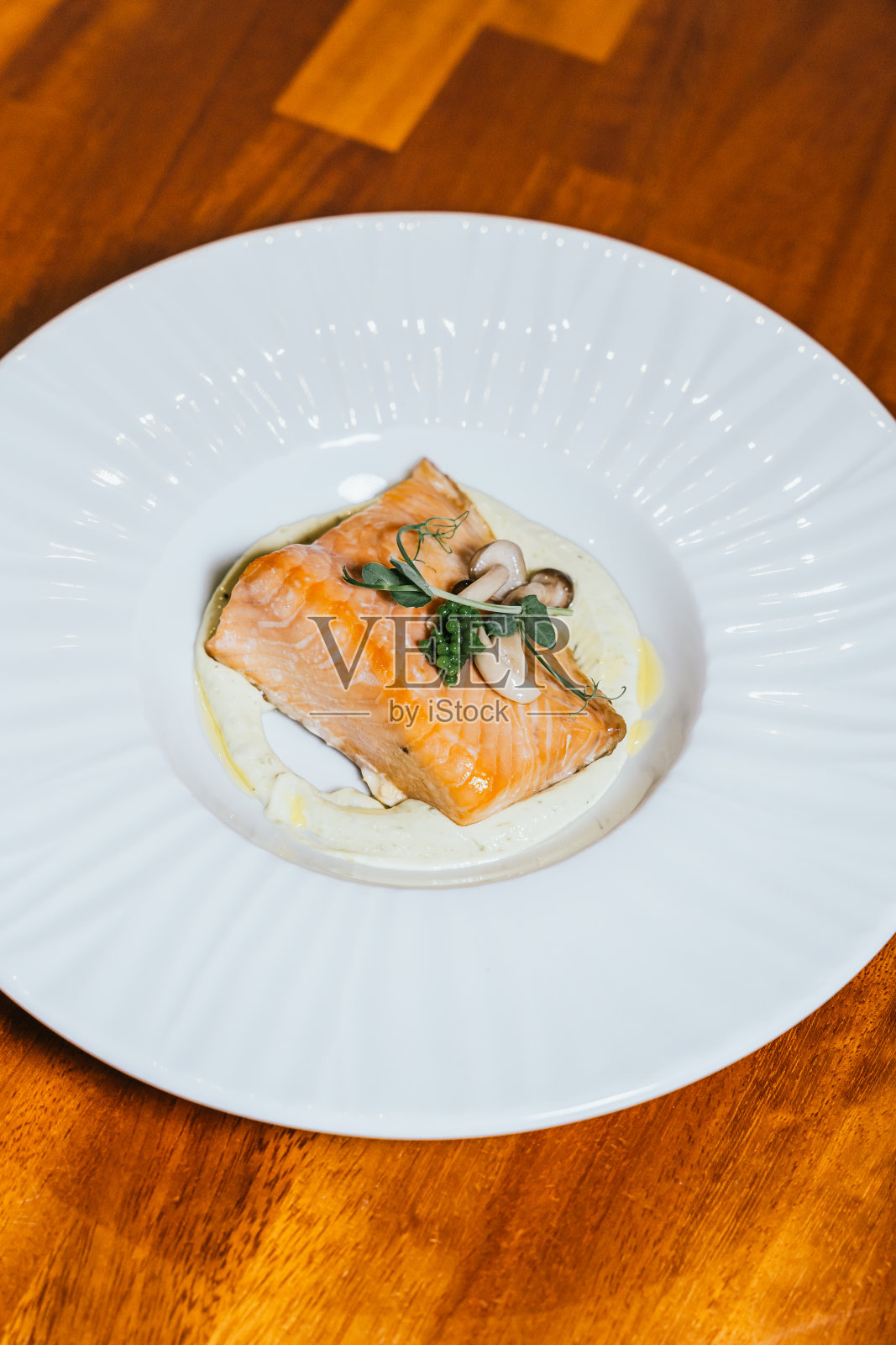 豪华餐盘照片摄影图片