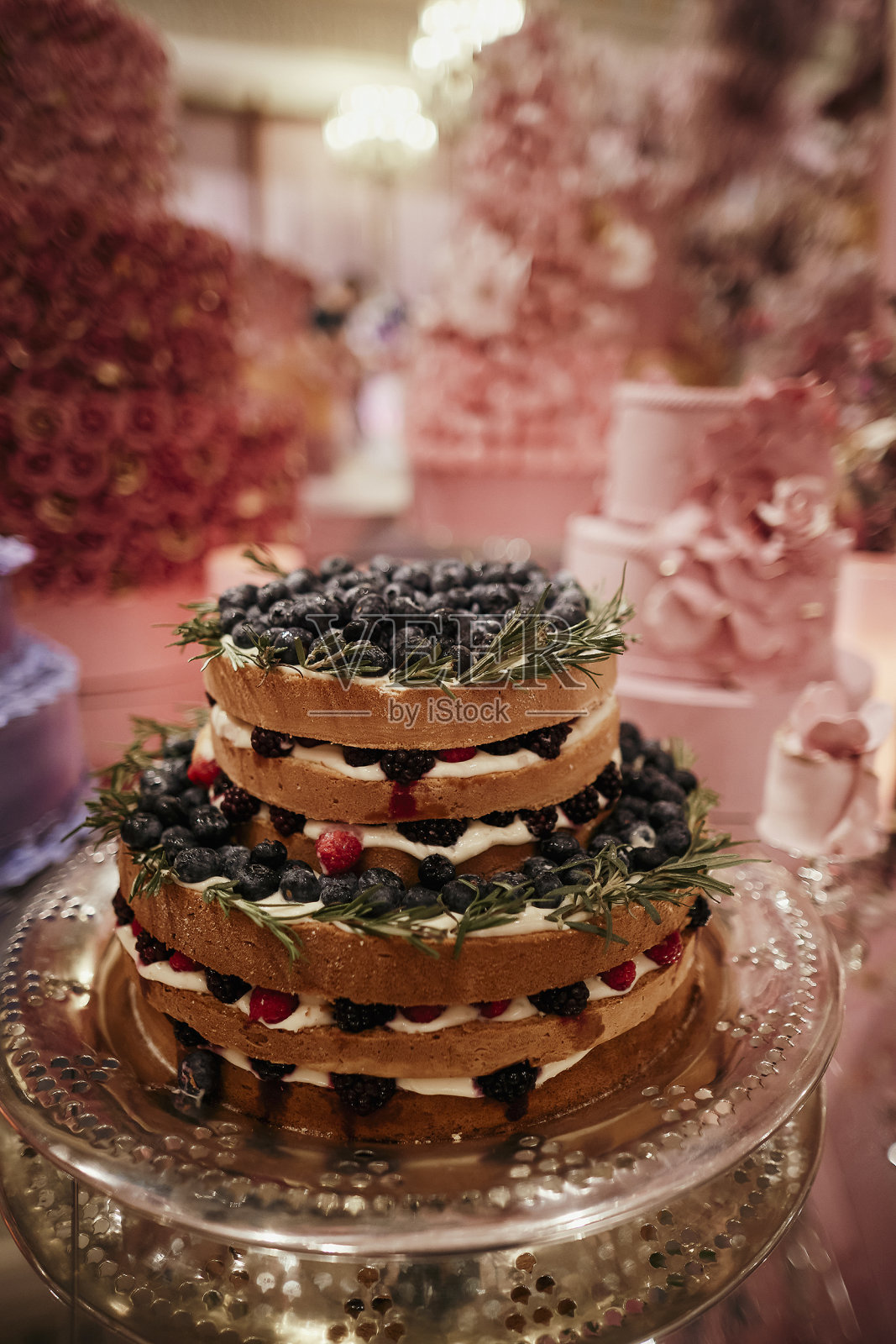 婚礼蛋糕装饰水果库存照片照片摄影图片