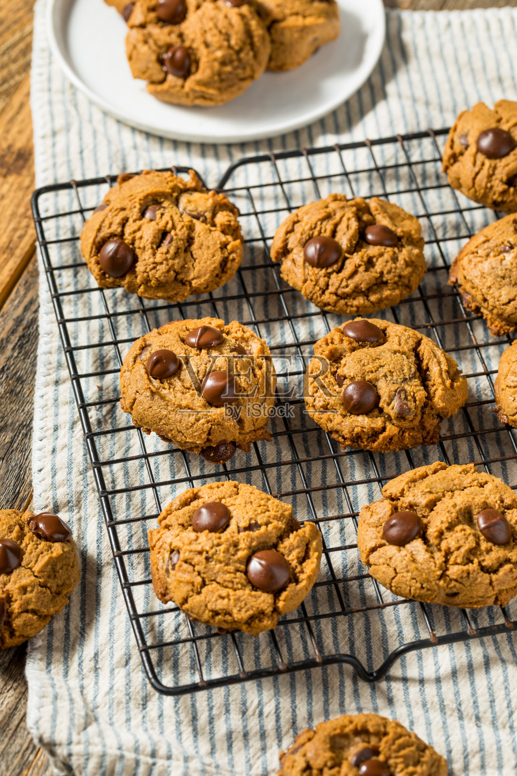 时髦的五种配料巧克力饼干照片摄影图片