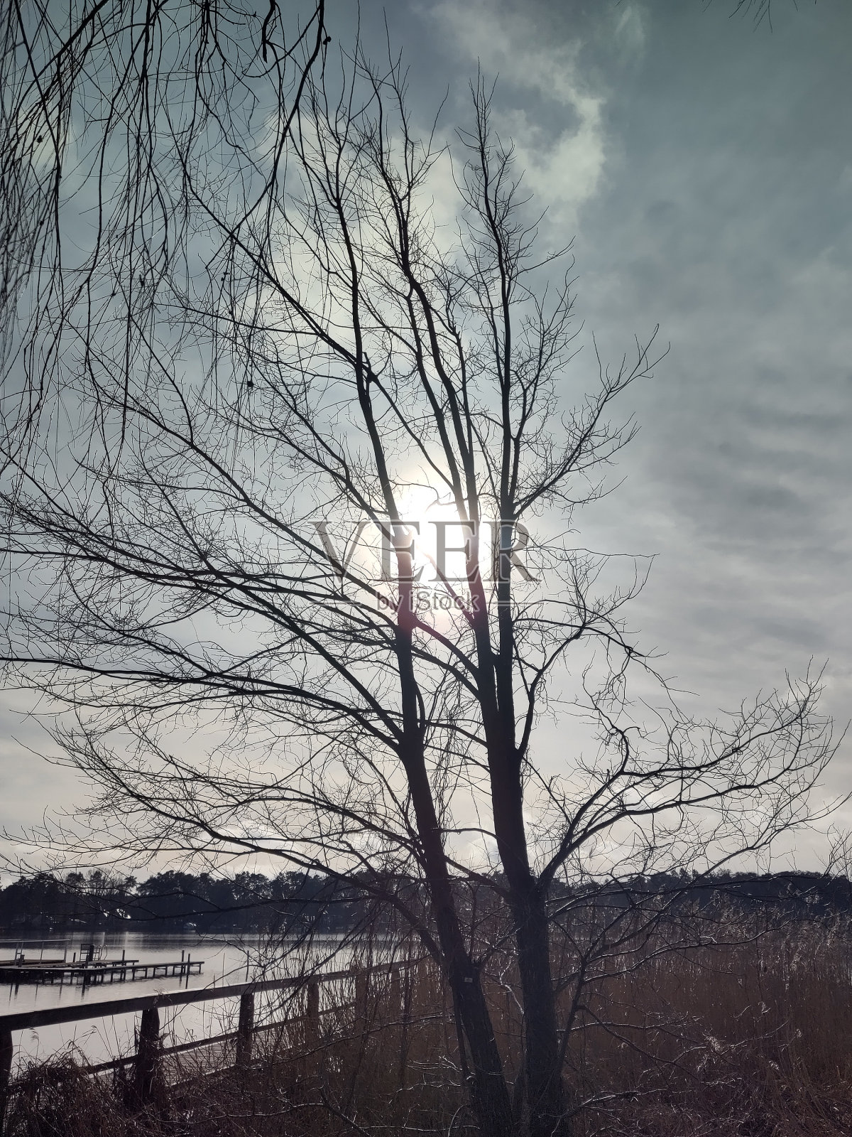 卡布罗湖上的码头照片摄影图片