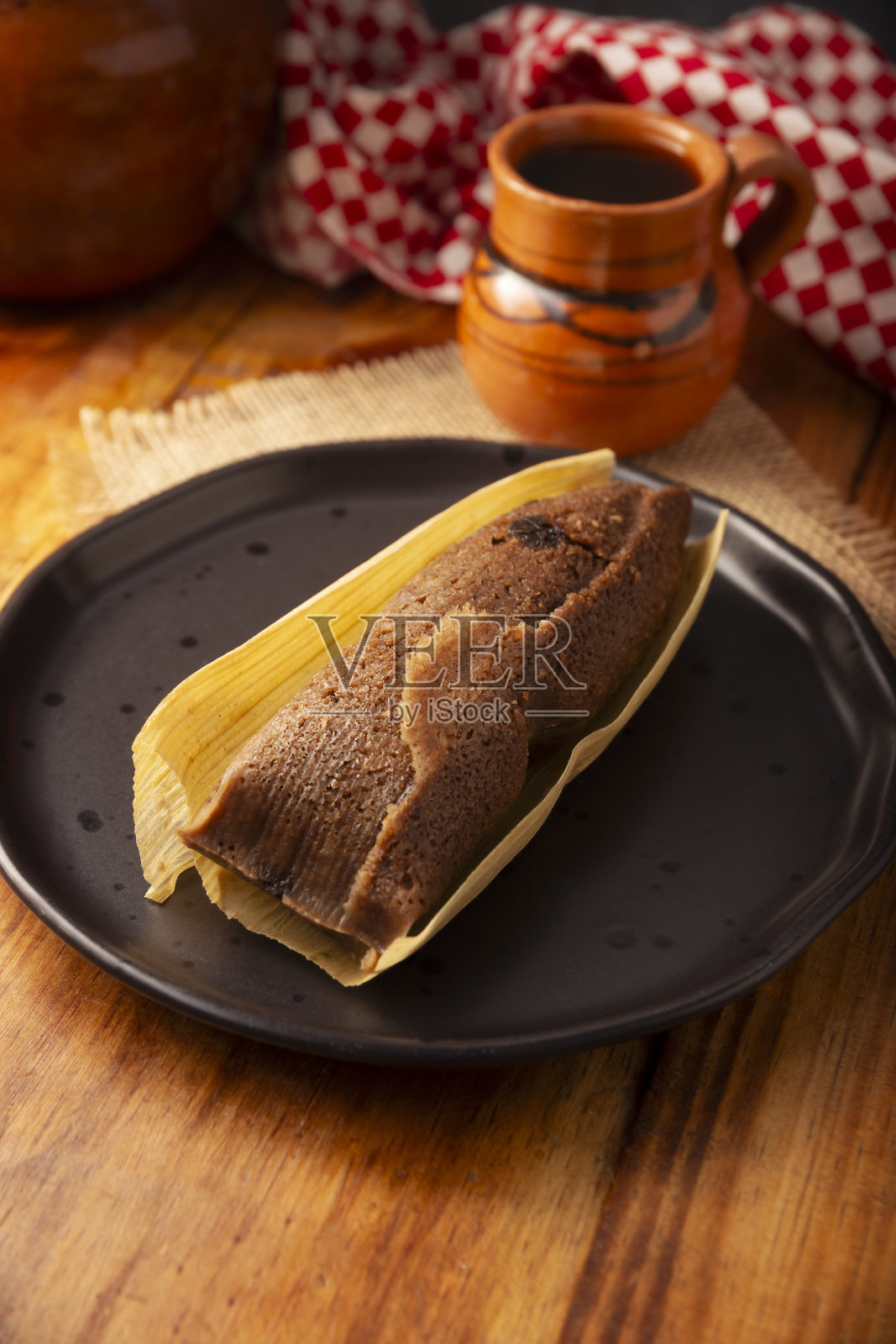 巧克力玉米粉蒸肉照片摄影图片