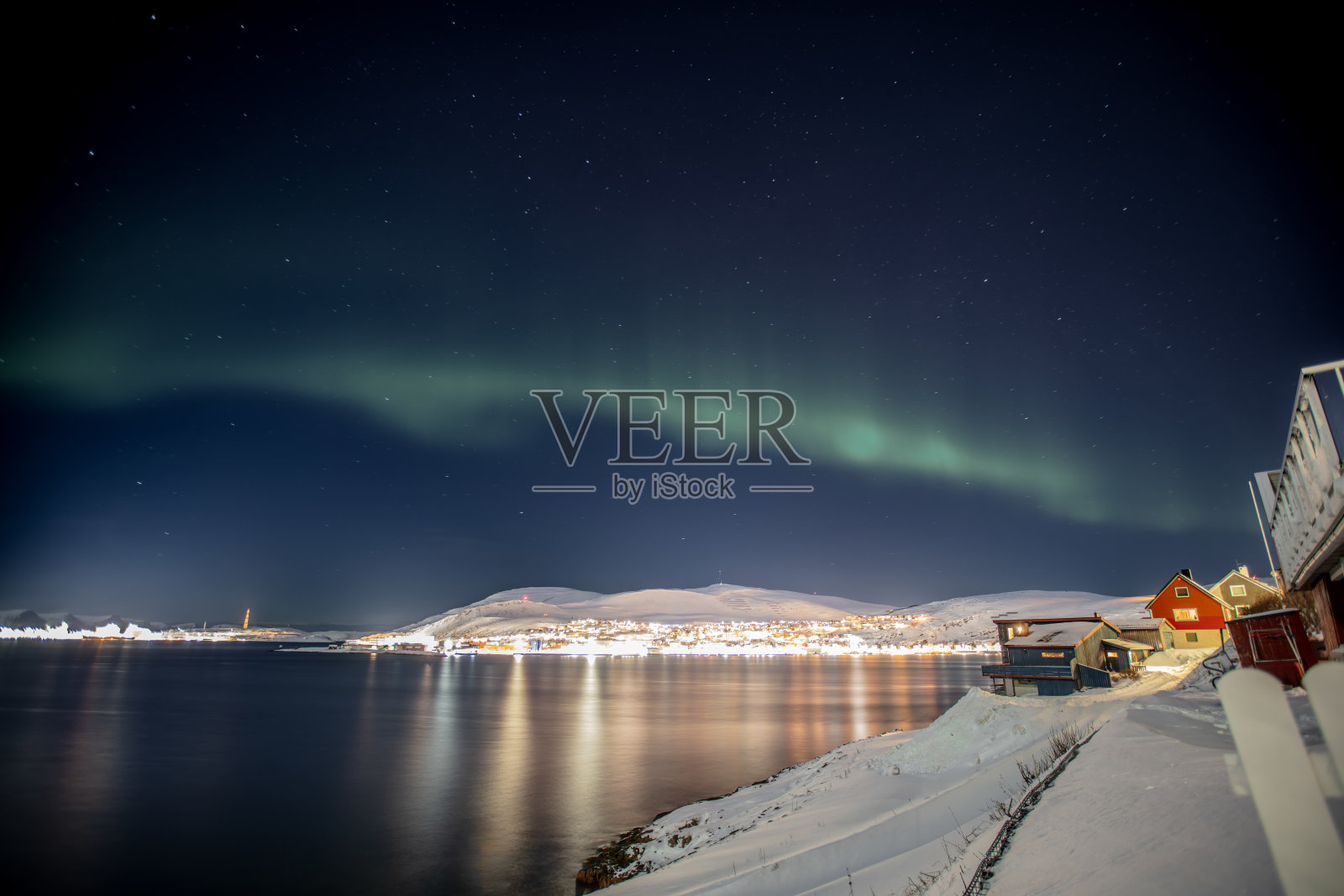 哈默弗斯特市的北极光照片摄影图片