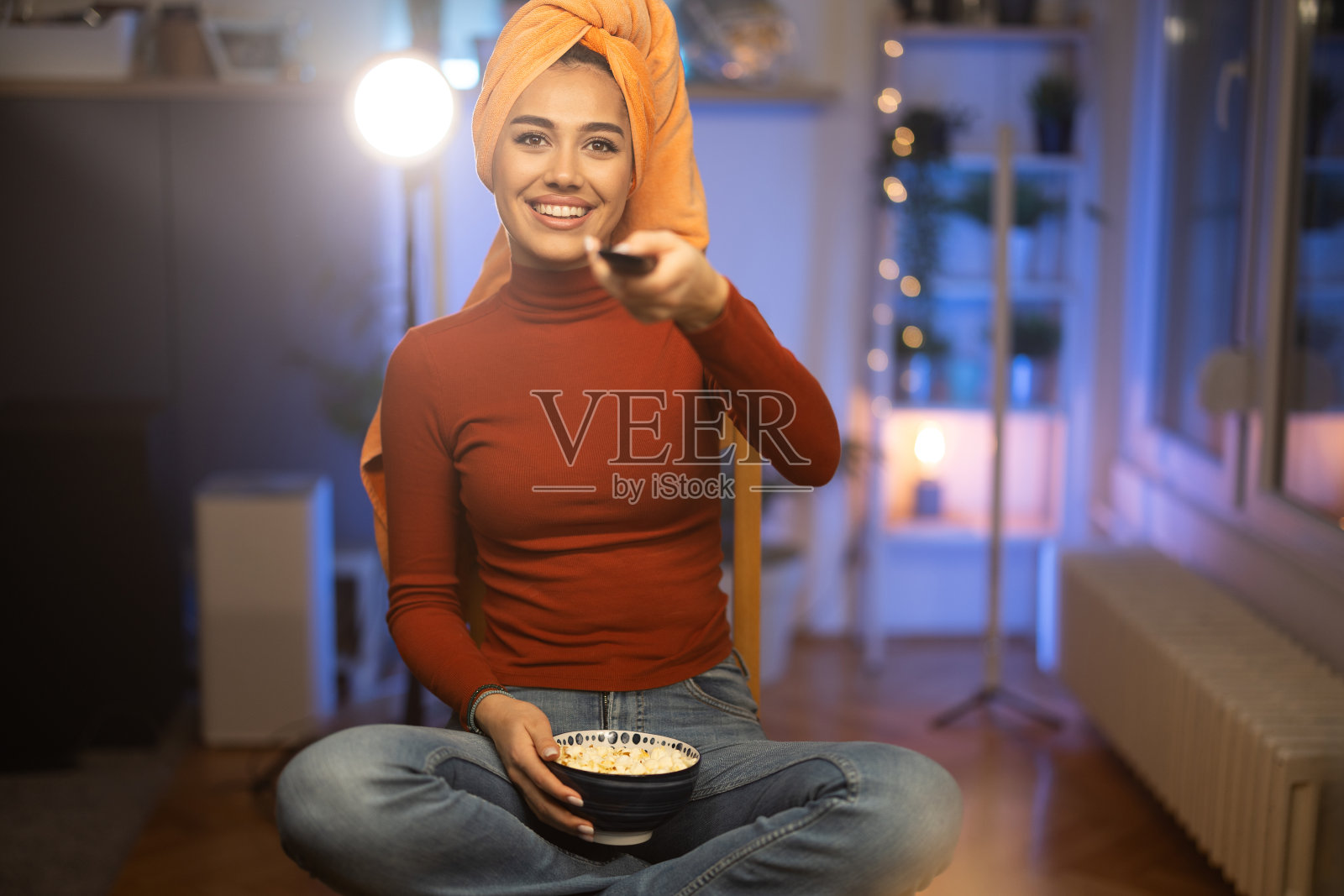 准备好迎接电影之夜了照片摄影图片