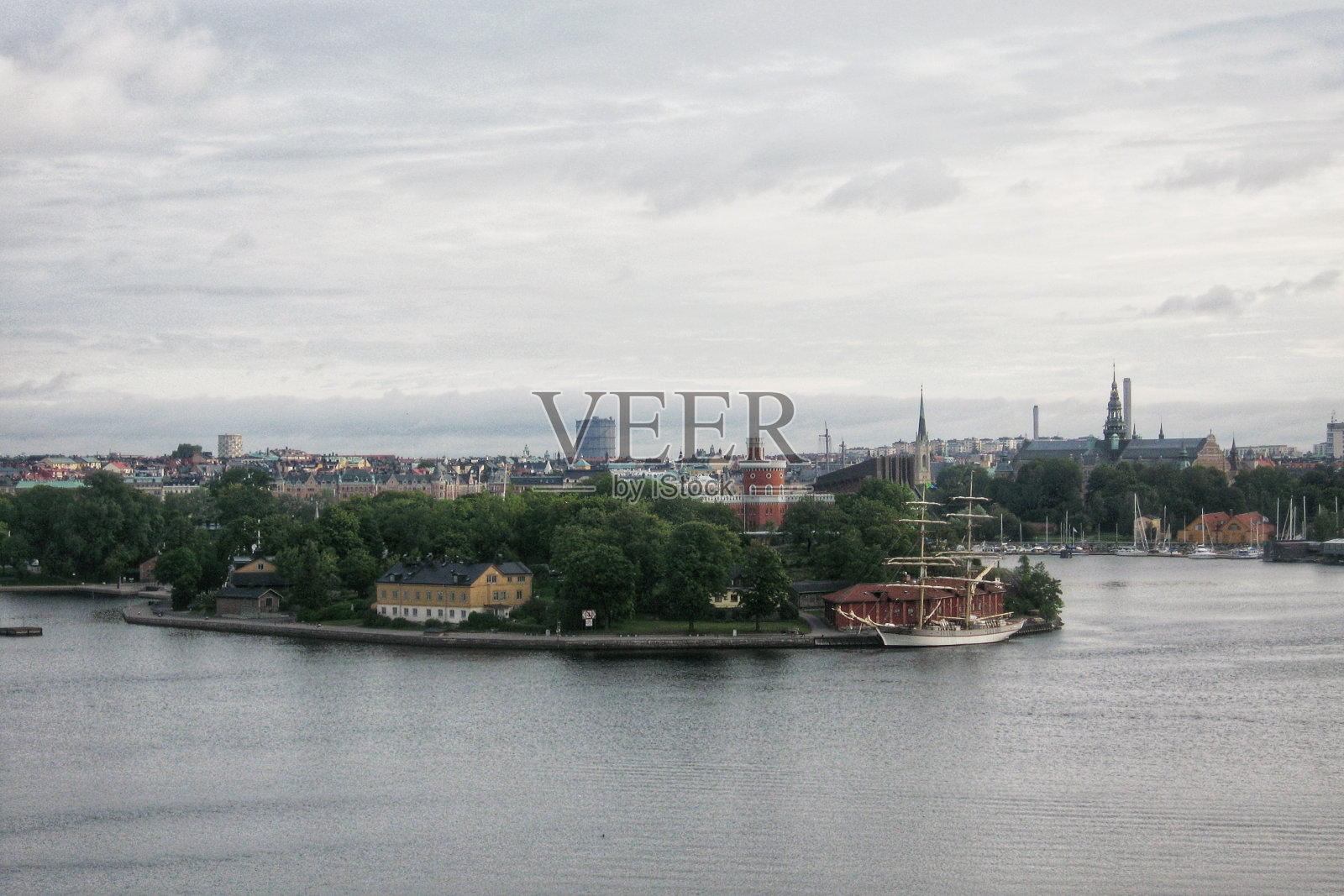 瑞典斯德哥尔摩市中心鸟瞰图。瑞典斯德哥尔摩老城区全景照片摄影图片