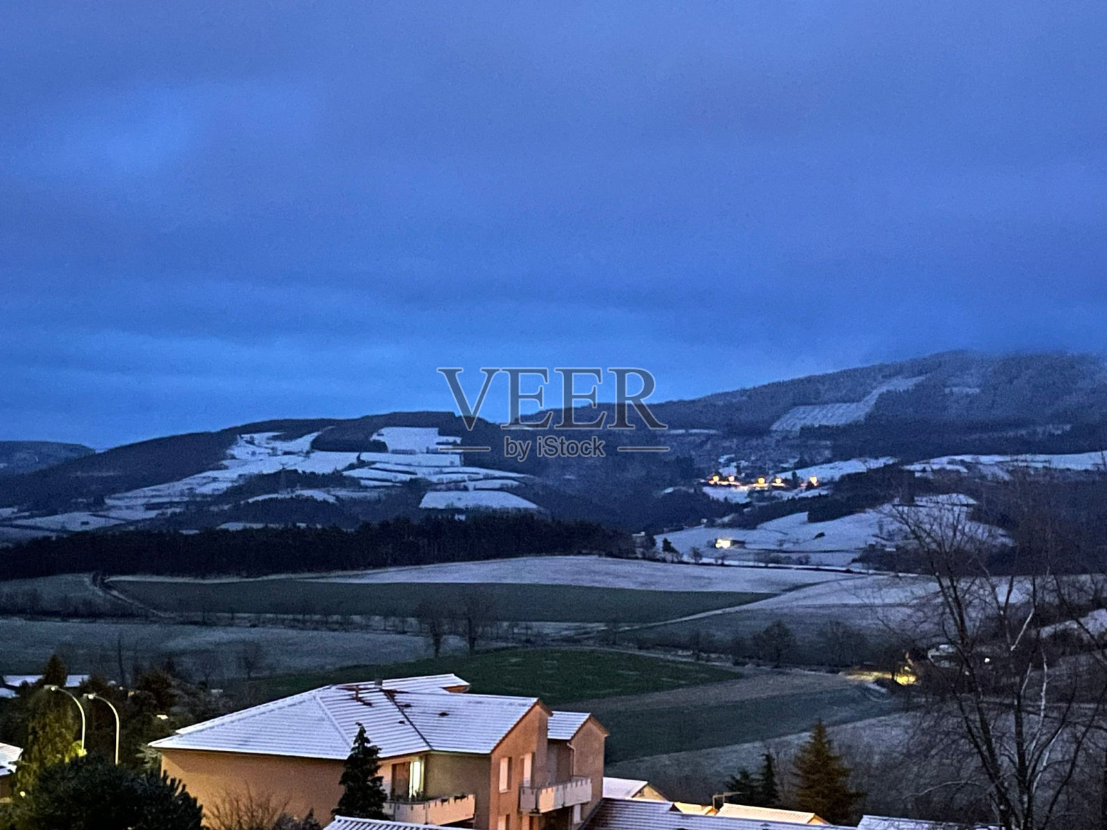 城市上的雪照片摄影图片