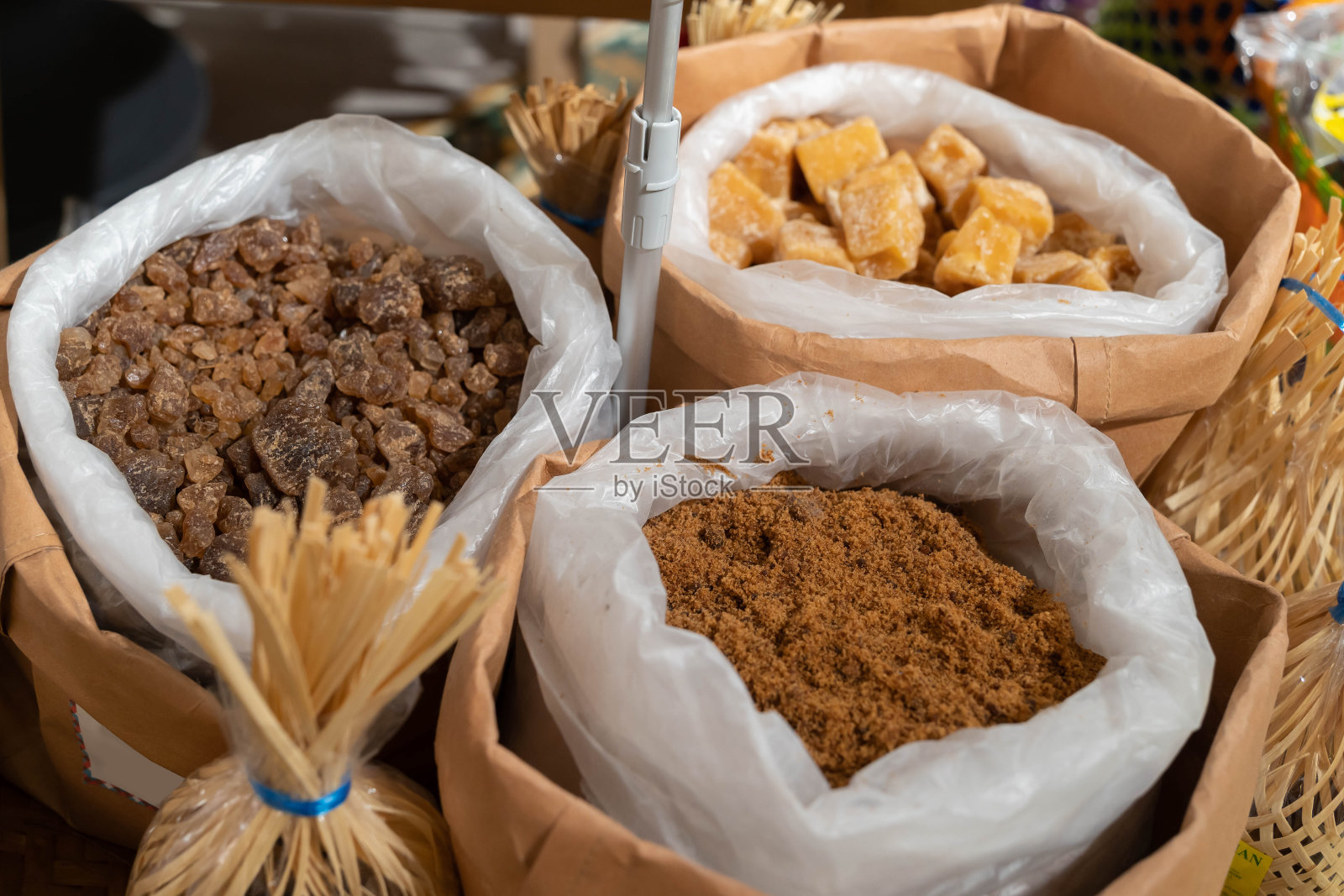 出售有机棕棕榈糖照片摄影图片