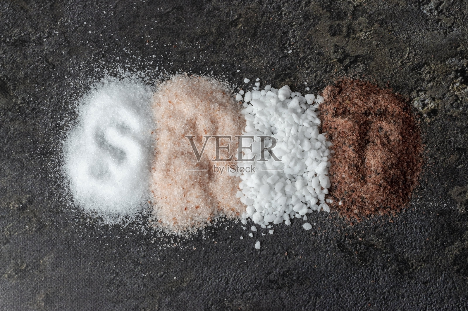 桌上有盐照片摄影图片