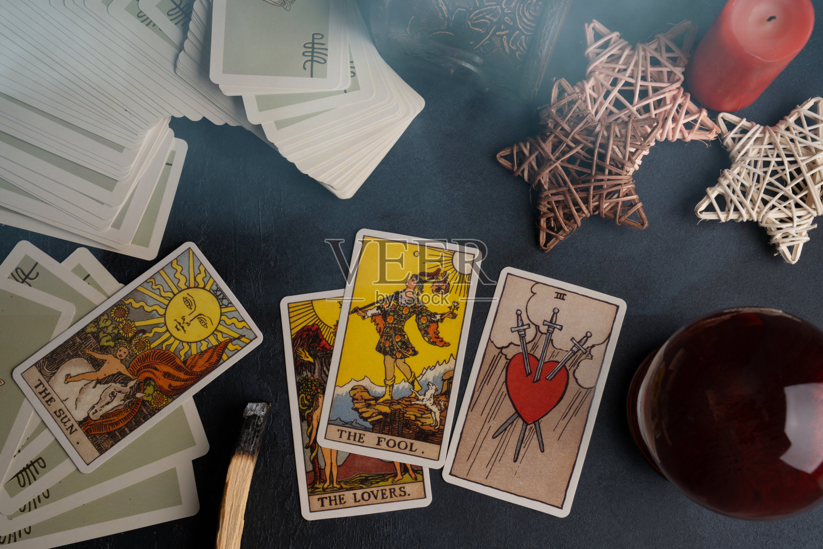 塔罗牌照片摄影图片