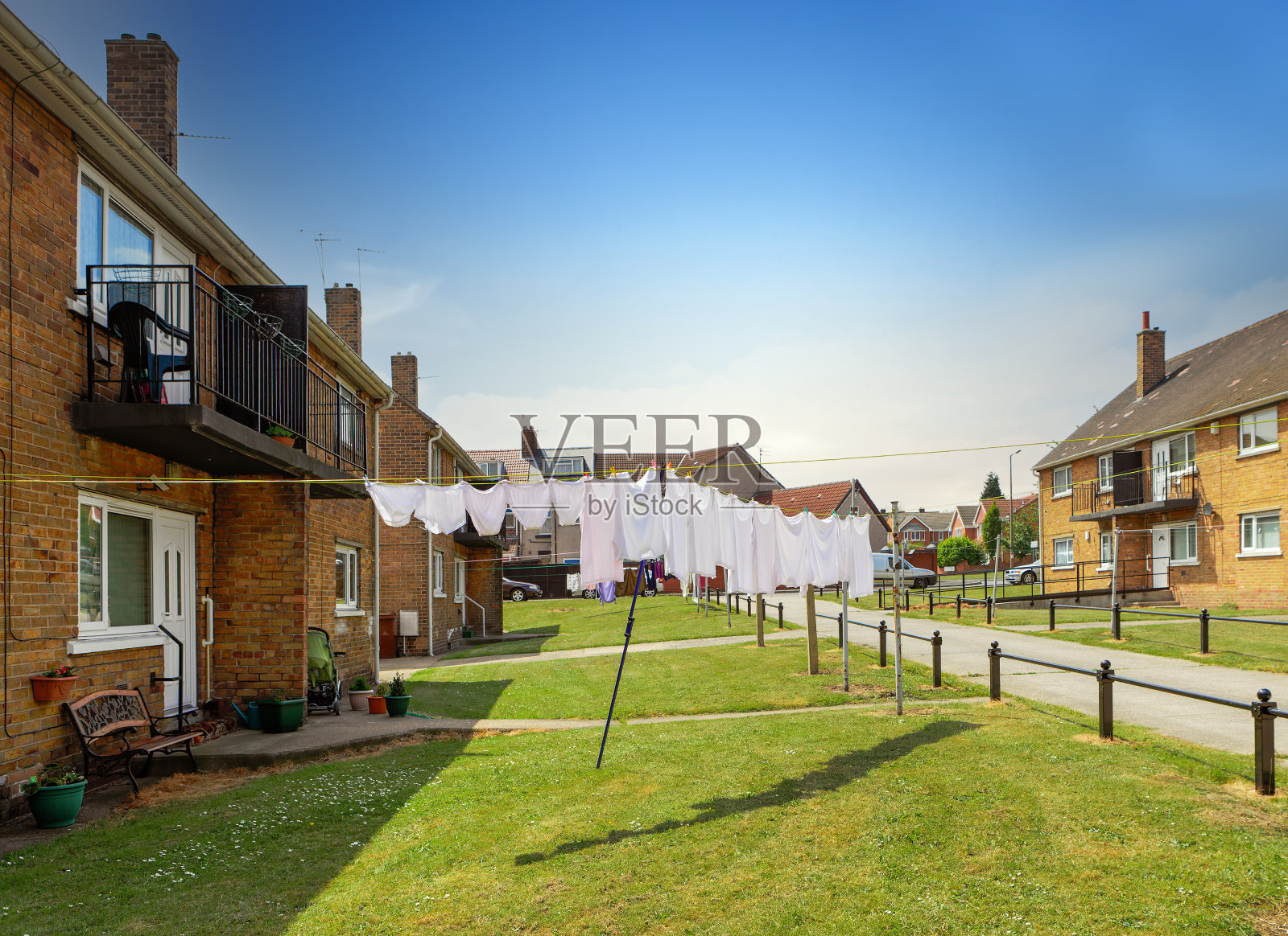 洗完后晾着照片摄影图片