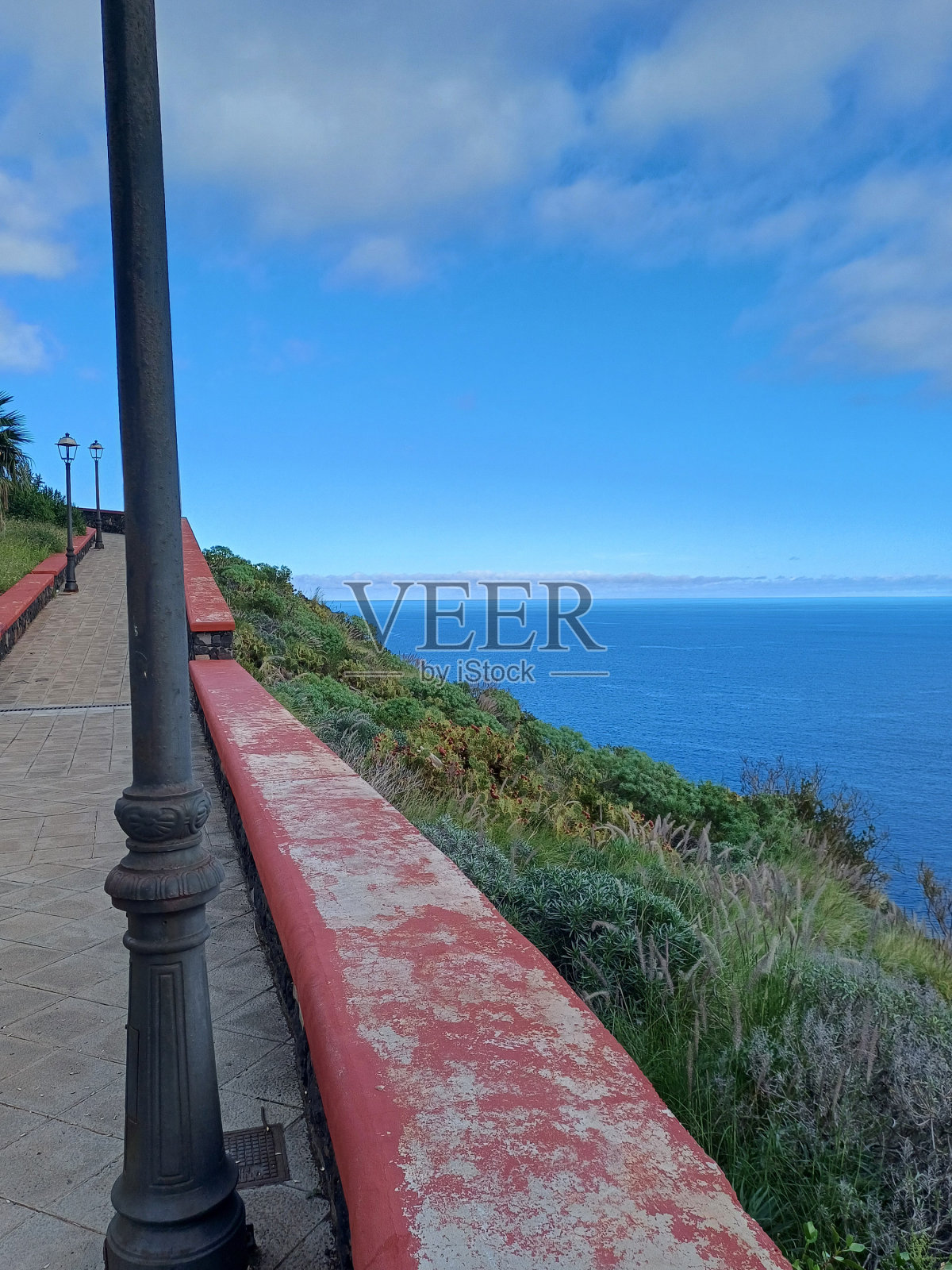 从卡门灯塔俯瞰大西洋照片摄影图片