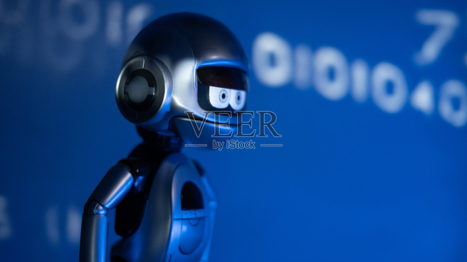 人工智能站立机器人照片摄影图片