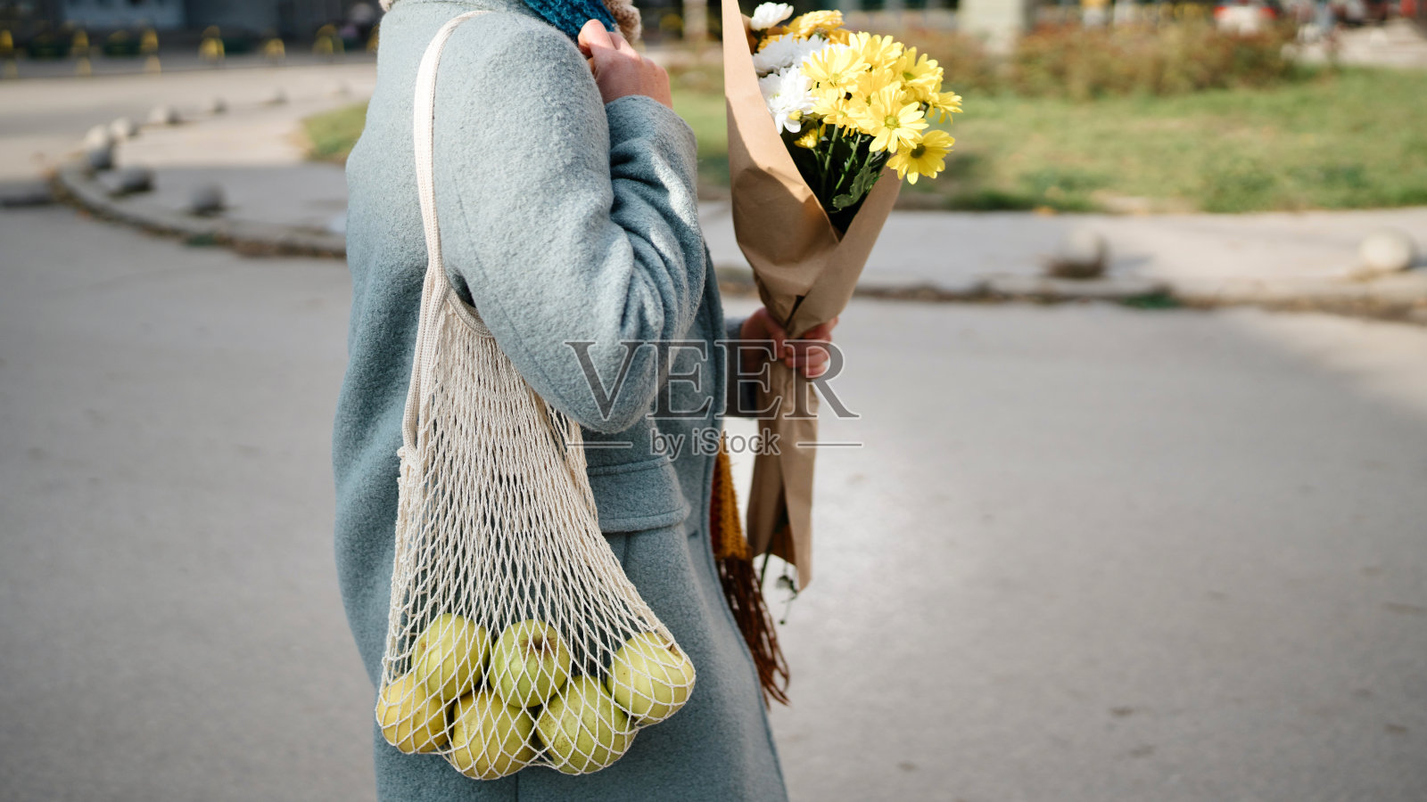 人们以可持续的方式生活的特写照片摄影图片
